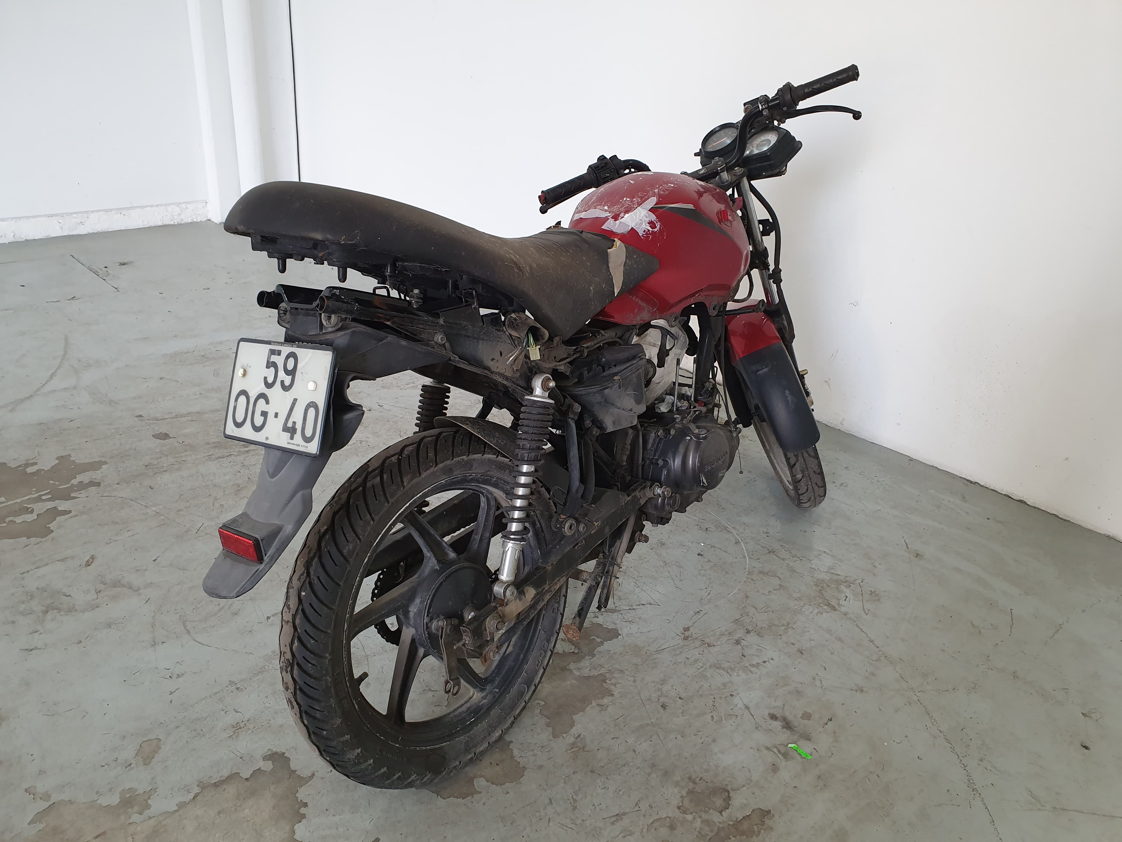 Honda Vision CBF 125 · Ano 2013 — image 4