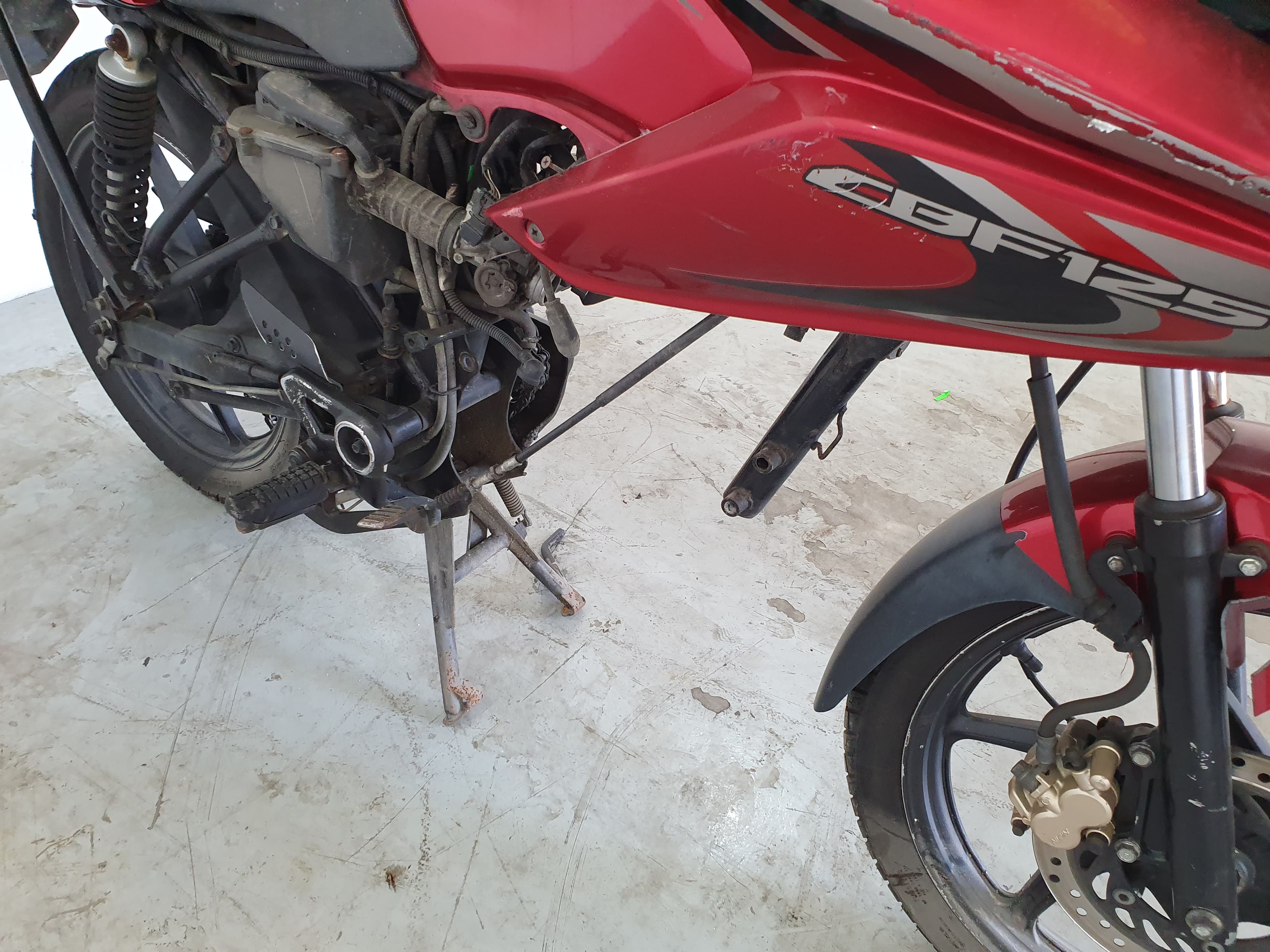 Honda Vision CBF 125 · Ano 2014 — imagen 5