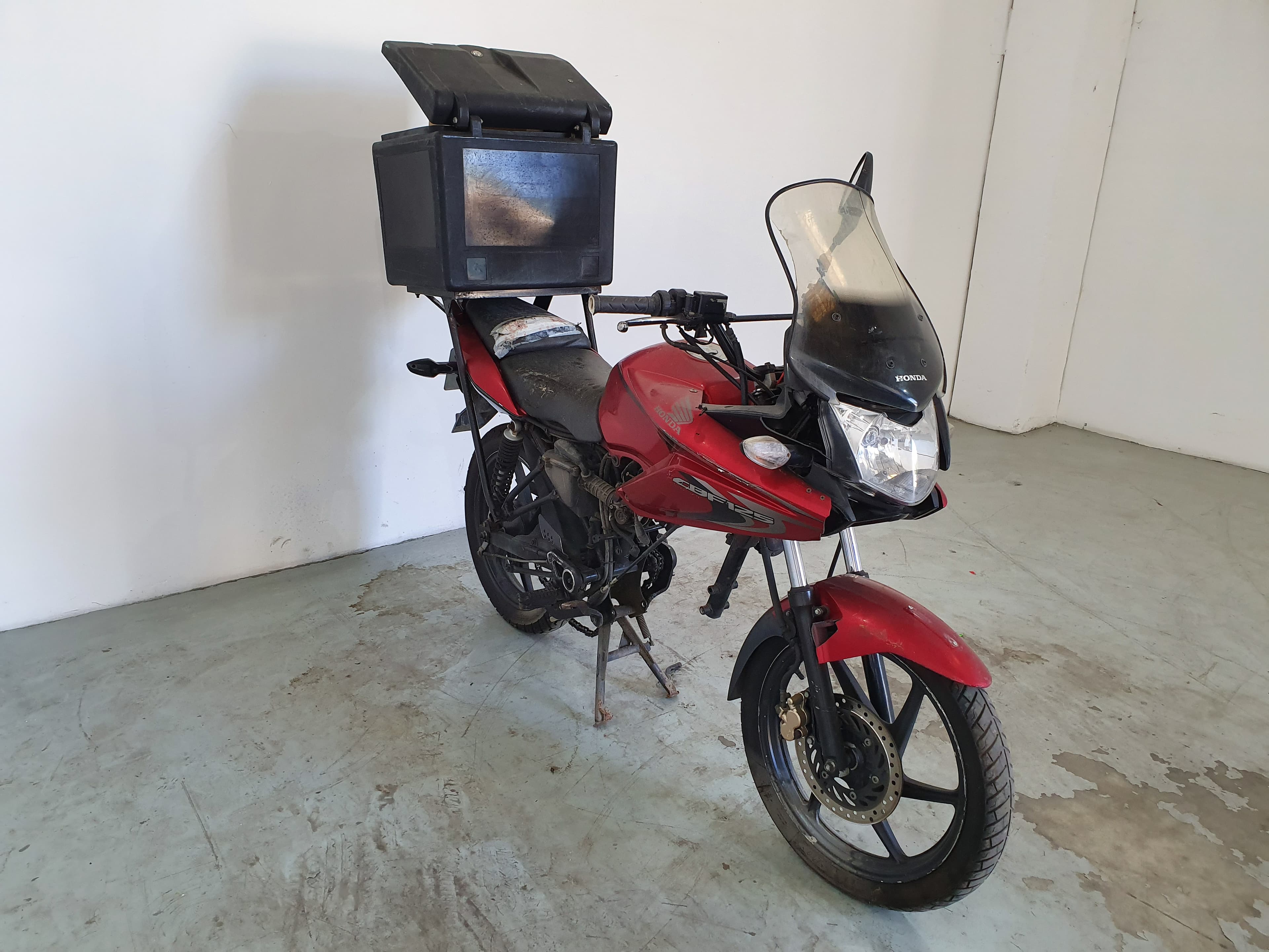 Honda Vision CBF 125 · Ano 2014 — imagen 2