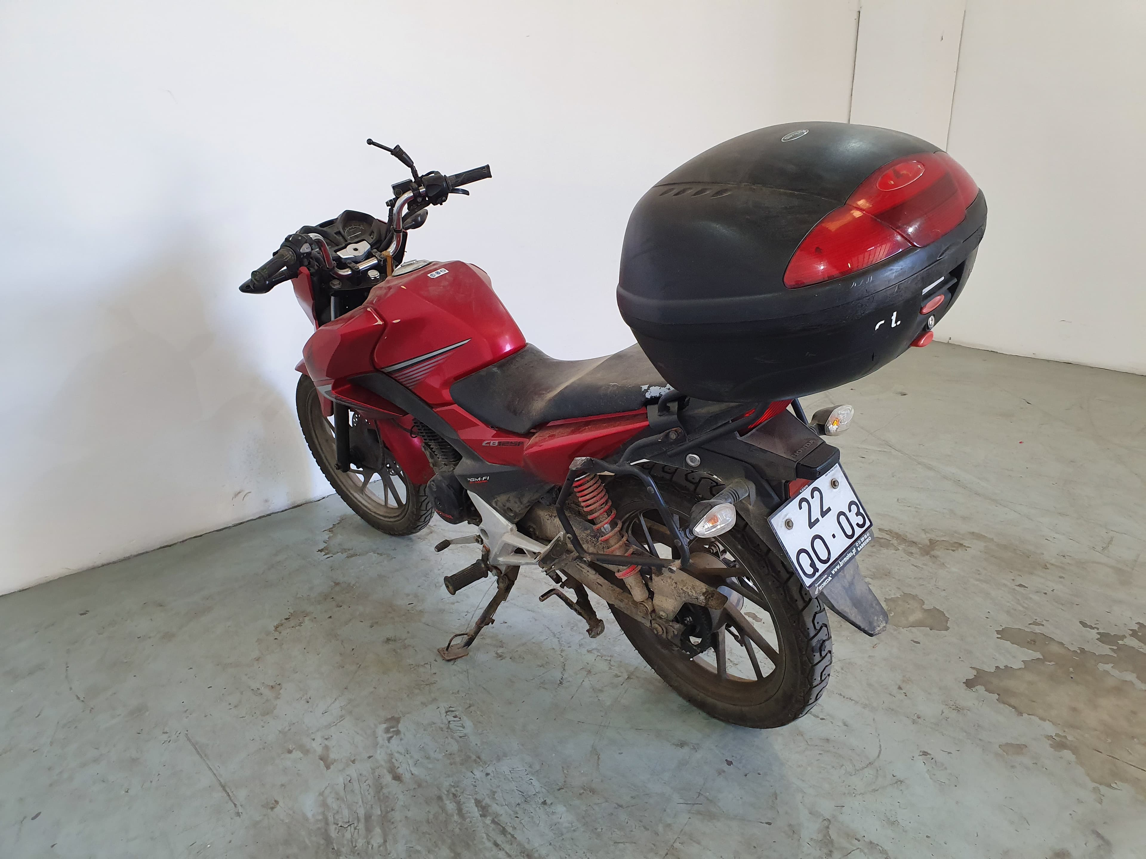 Honda Vision CBF 125 · Ano 2015 — imagen 3