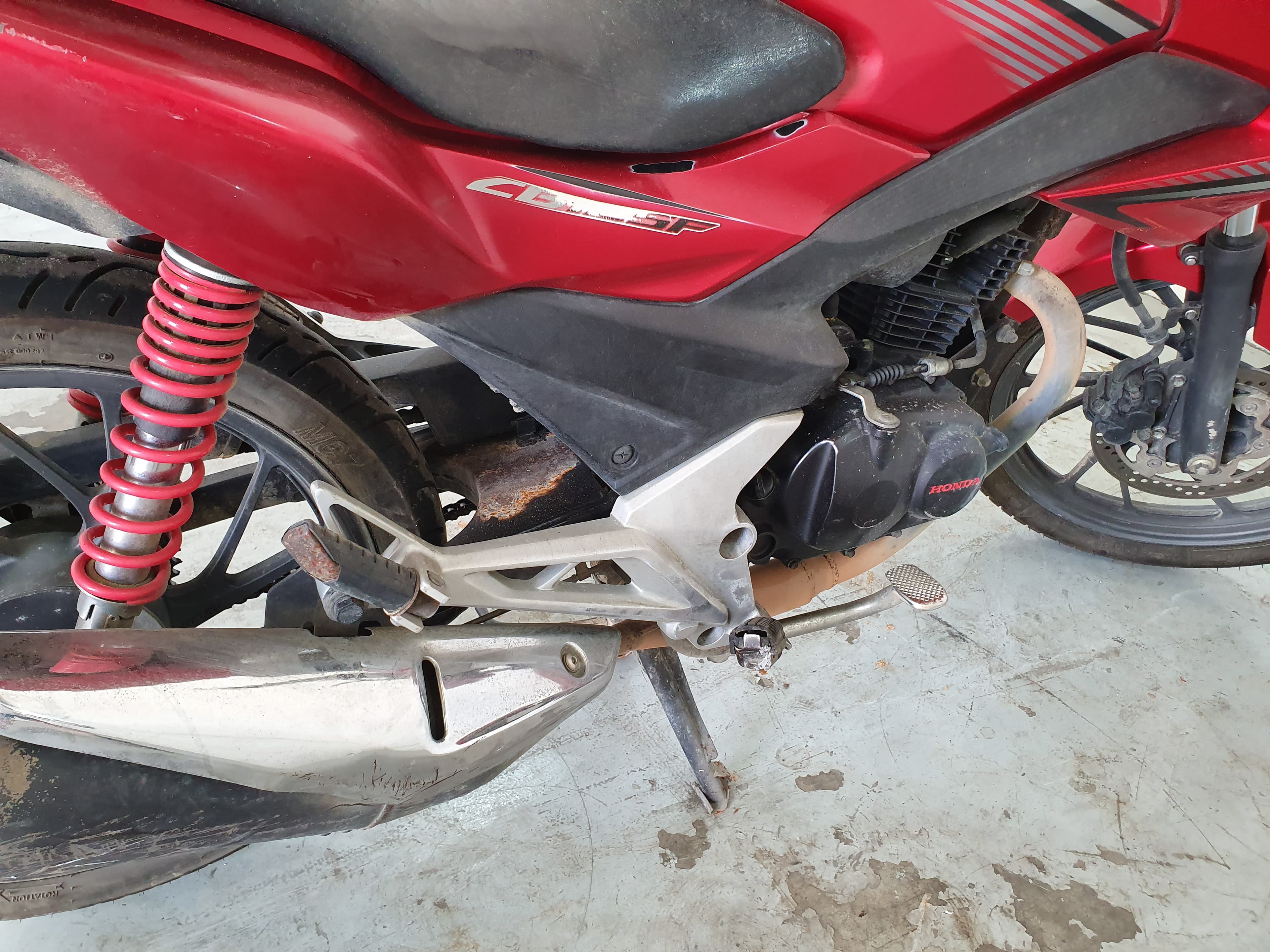 Honda Vision CBF 125 · Ano 2015 — imagem 5