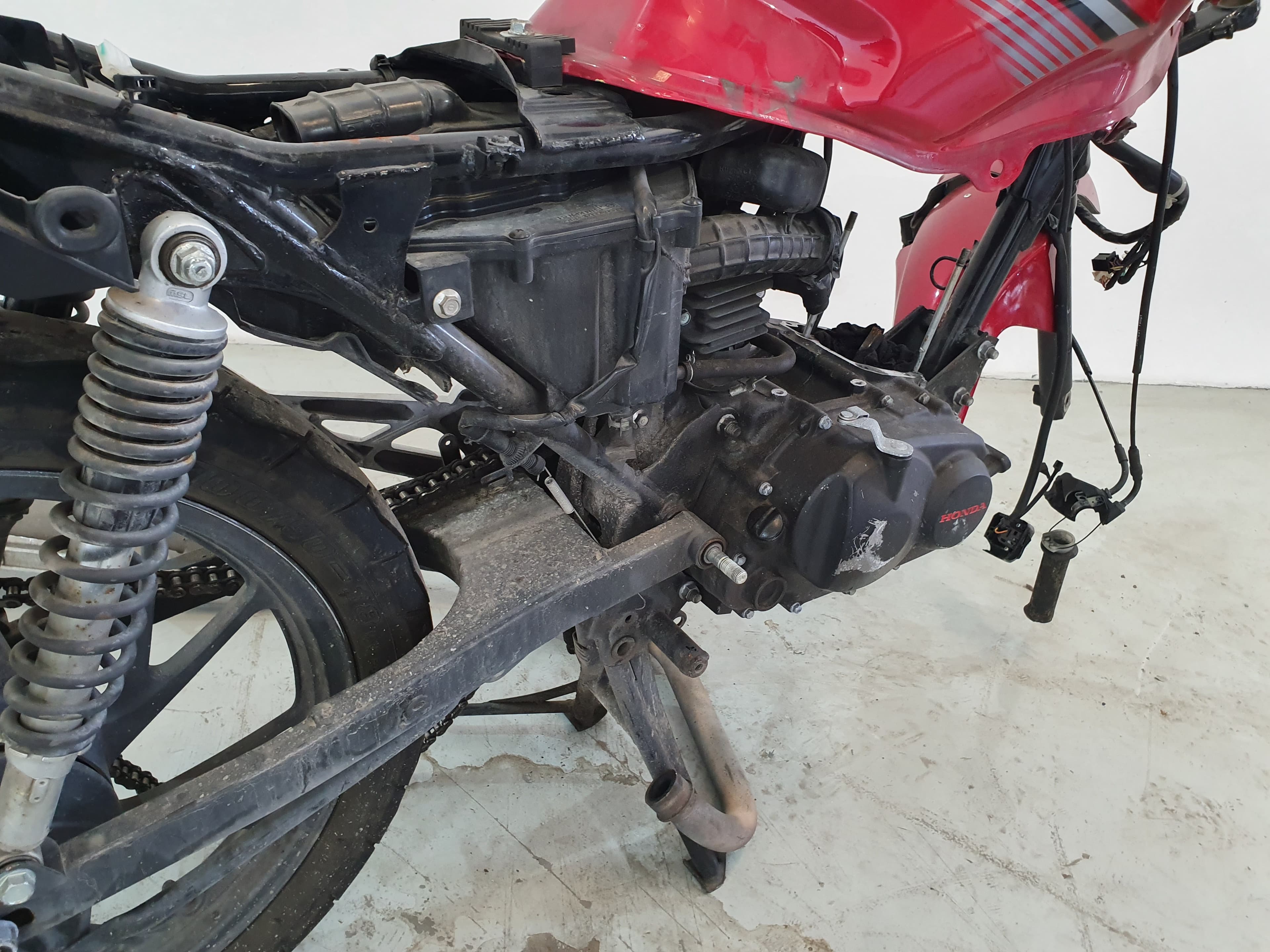 Honda CBF 125 · Ano 2015 — imagen 7