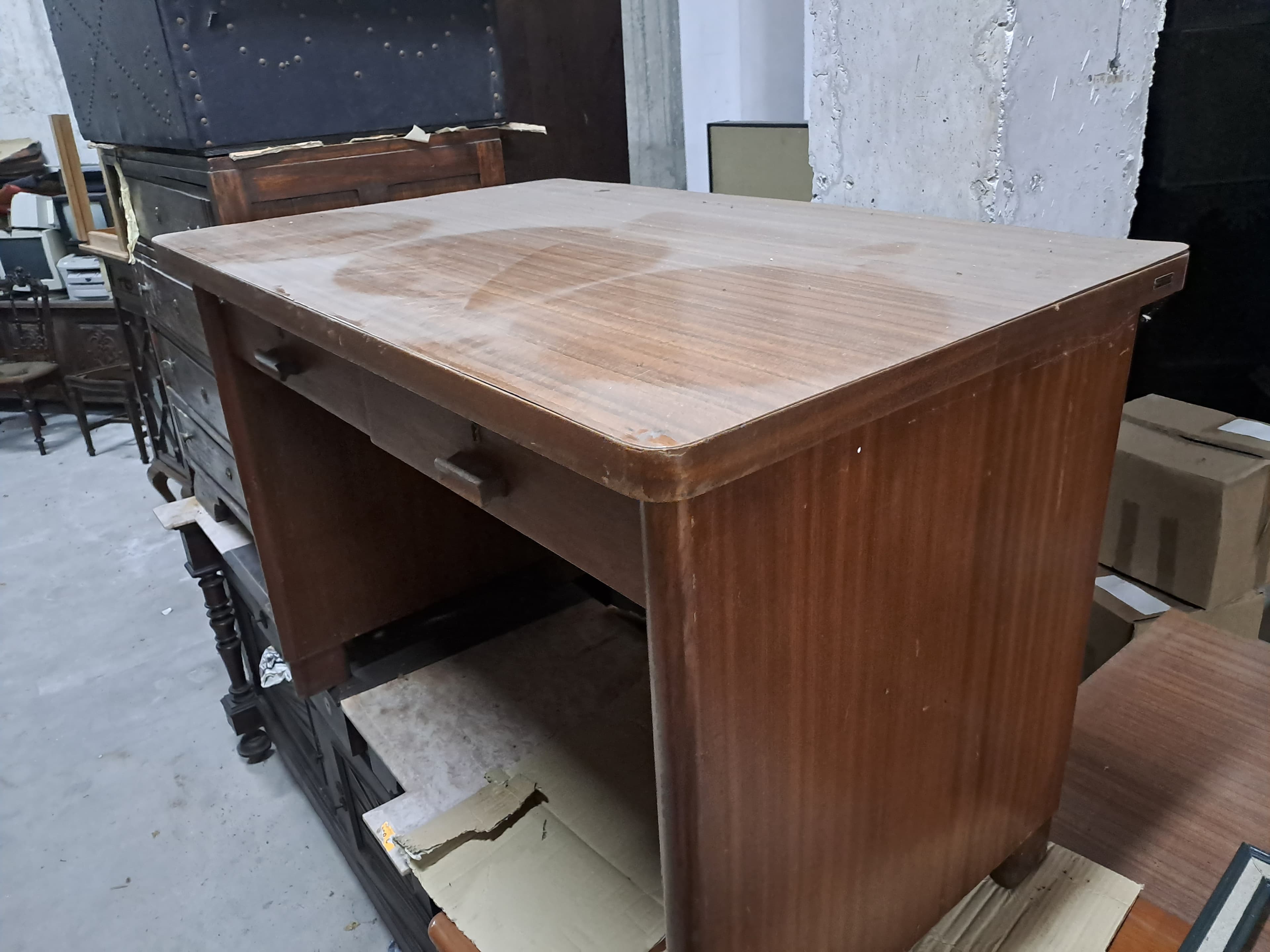 Table — image 4