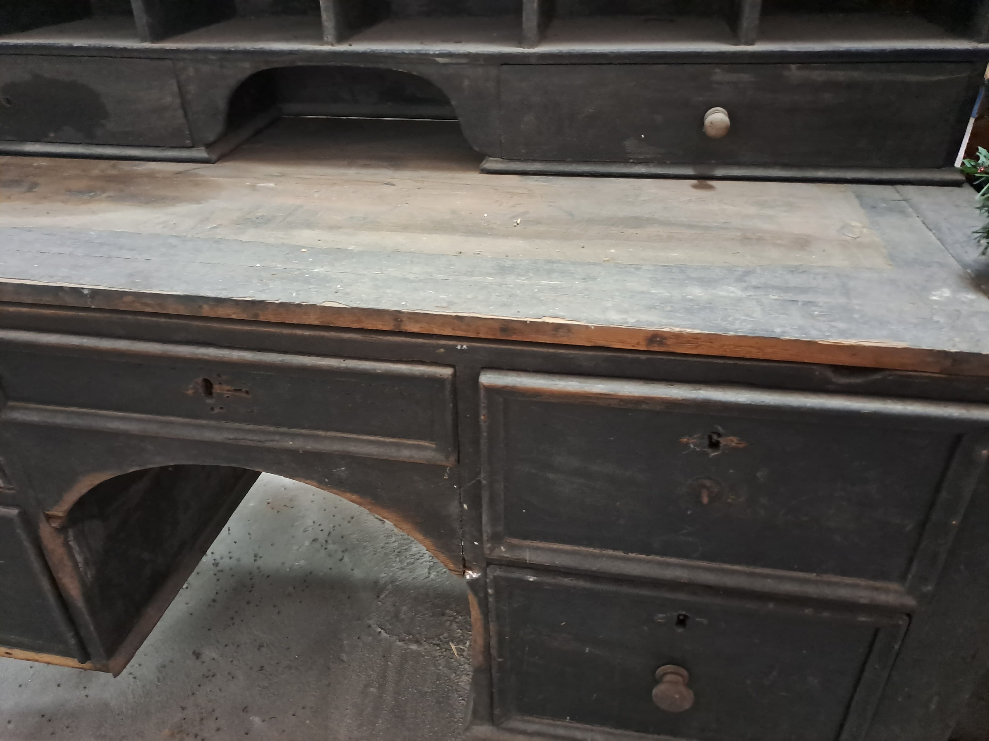Furniture — image 2