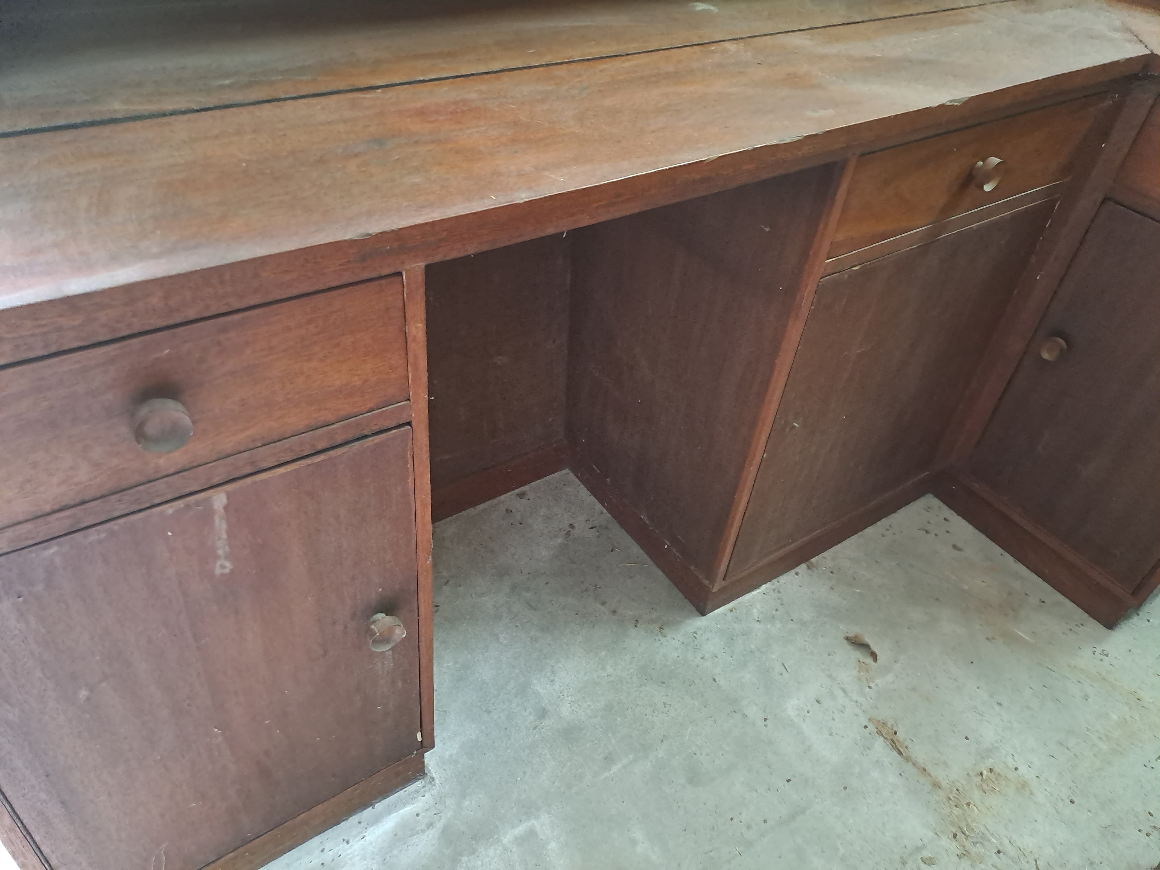 Bureau — image 3