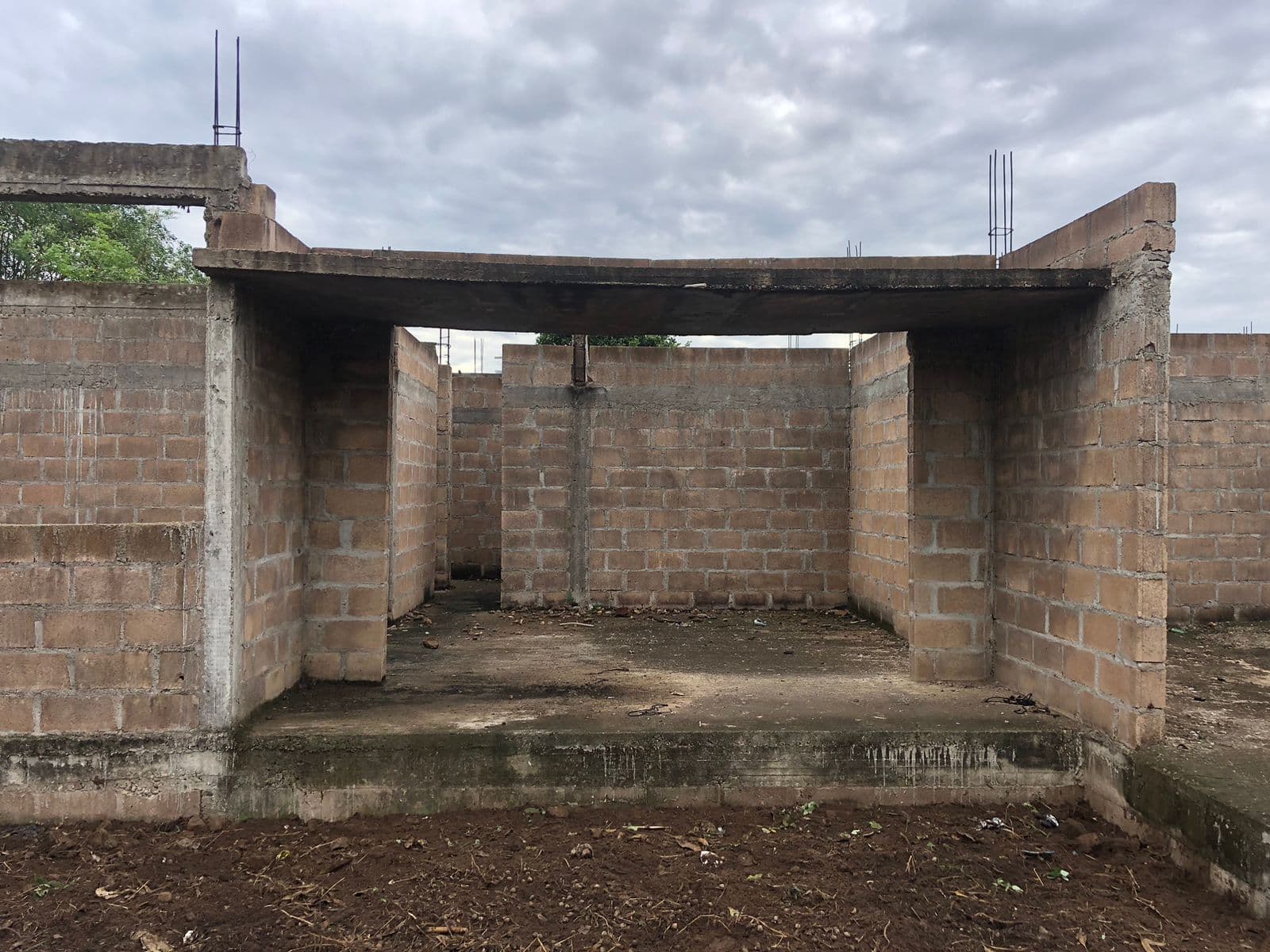 Casa T3 inacabada em terreno de 800m2 — imagen 15