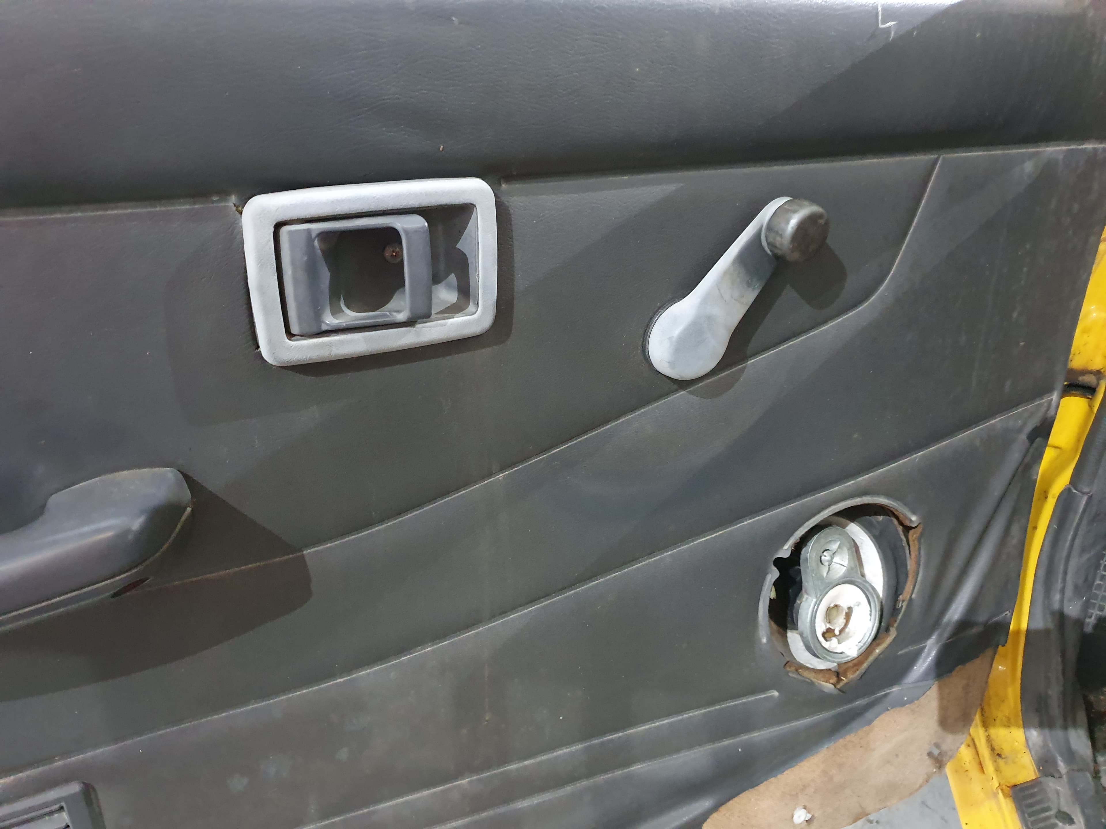 Nissan 4x4 · Ano 1993 82-64-CE — imagem 23