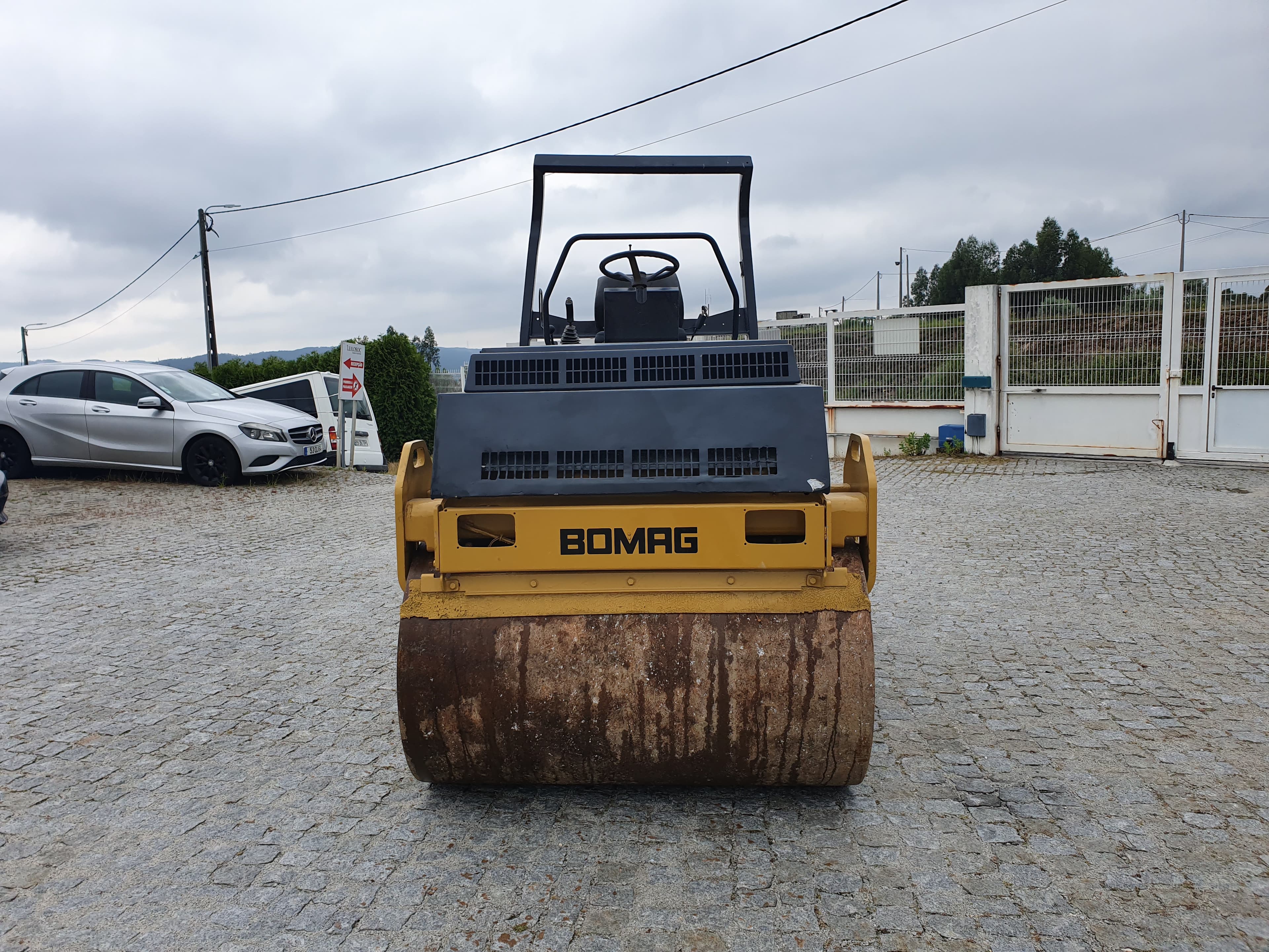 Cilindro Bomag BW 138 AD · Ano 1999 — imagen 1