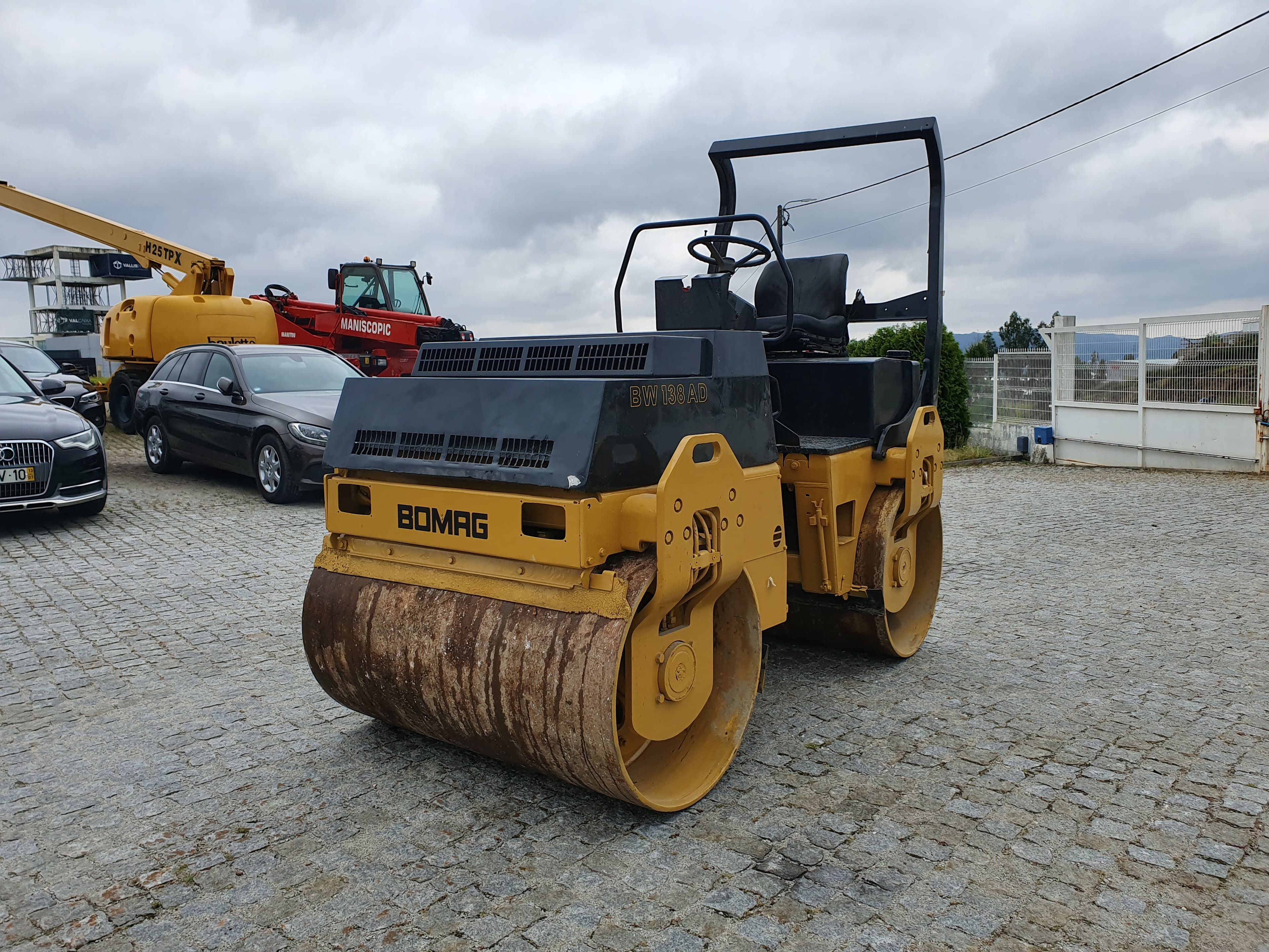 Cilindro Bomag BW 138 AD · Ano 1999 — imagen 2