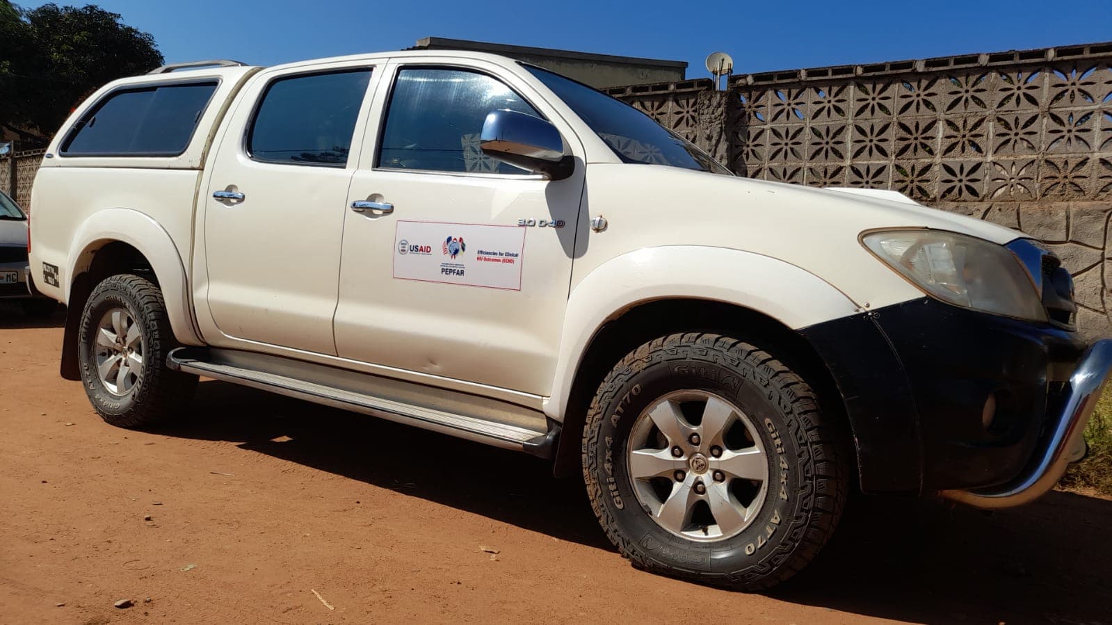 Toyota Hilux 3.0 — image 7