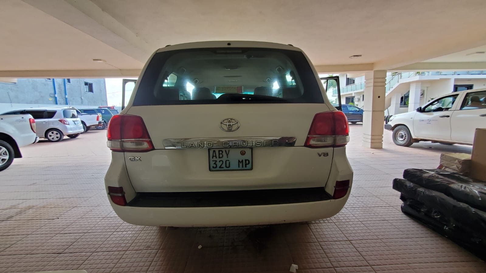 Toyota Land Cruiser — imagem 5