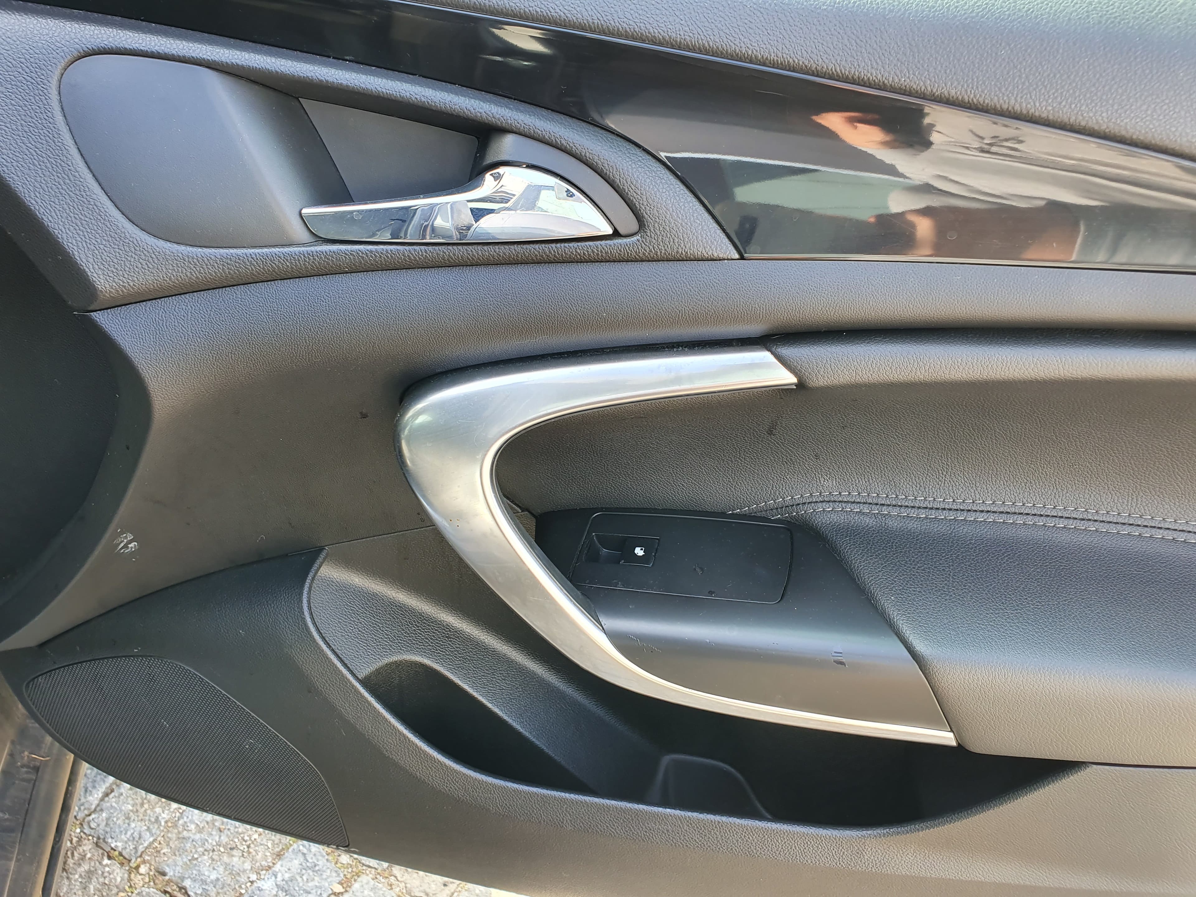 Opel Insígnia 2.0 CDTI · Ano 2010 — image 26