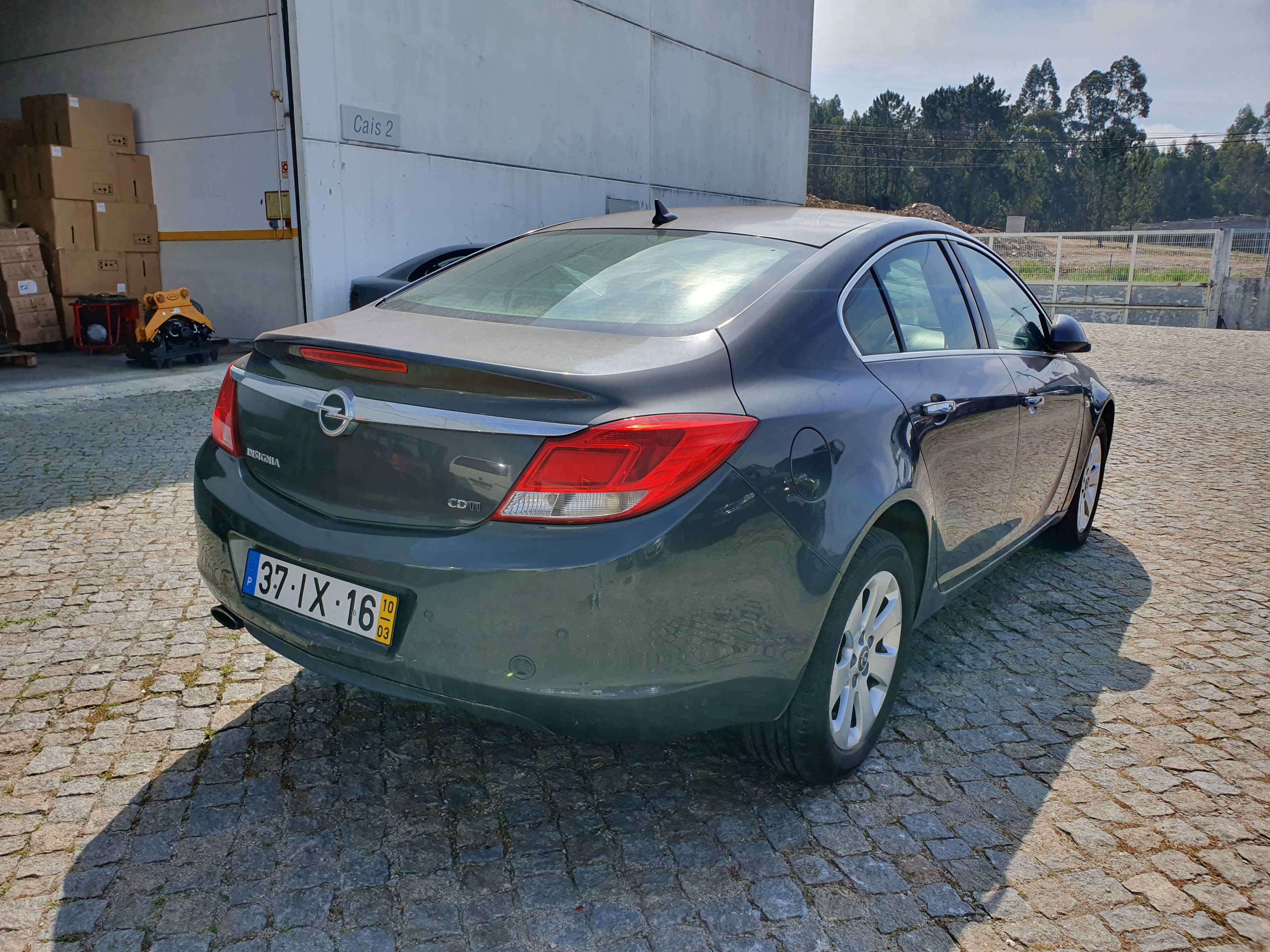 Opel Insígnia 2.0 CDTI · Ano 2010 — image 5