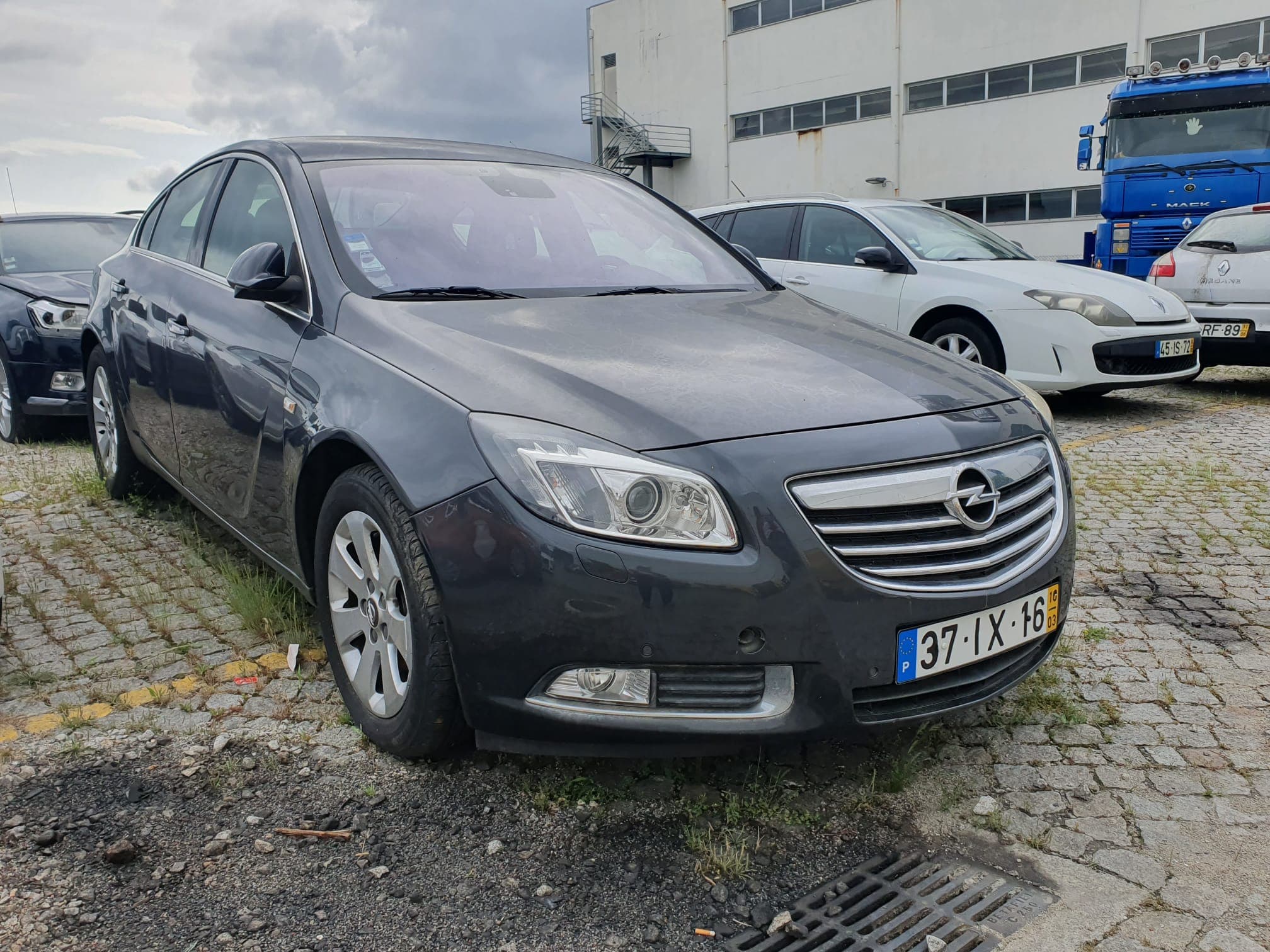 Opel Insígnia 2.0 CDTI · Ano 2010 — image 1