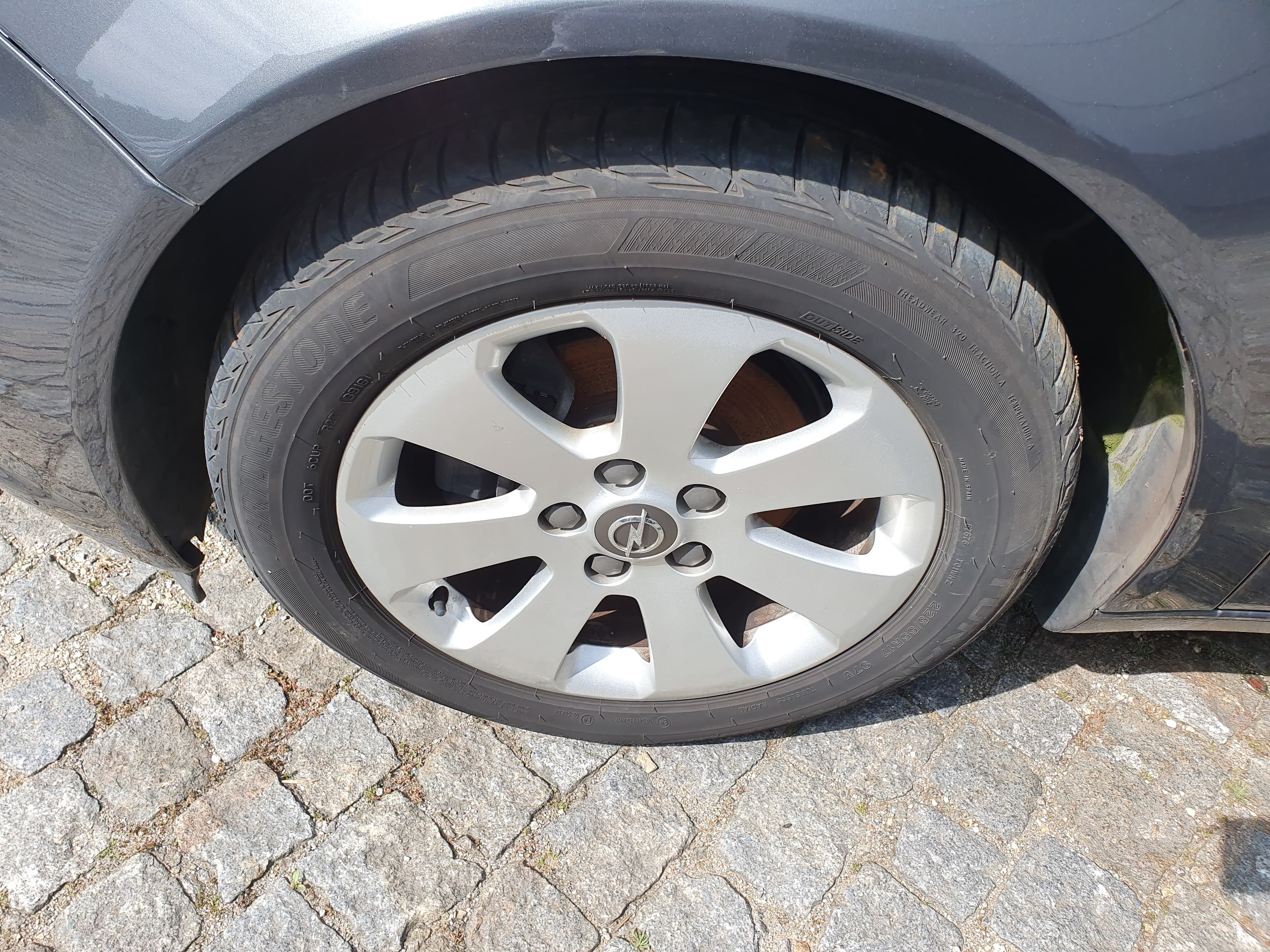 Opel Insígnia 2.0 CDTI · Ano 2010 — image 14