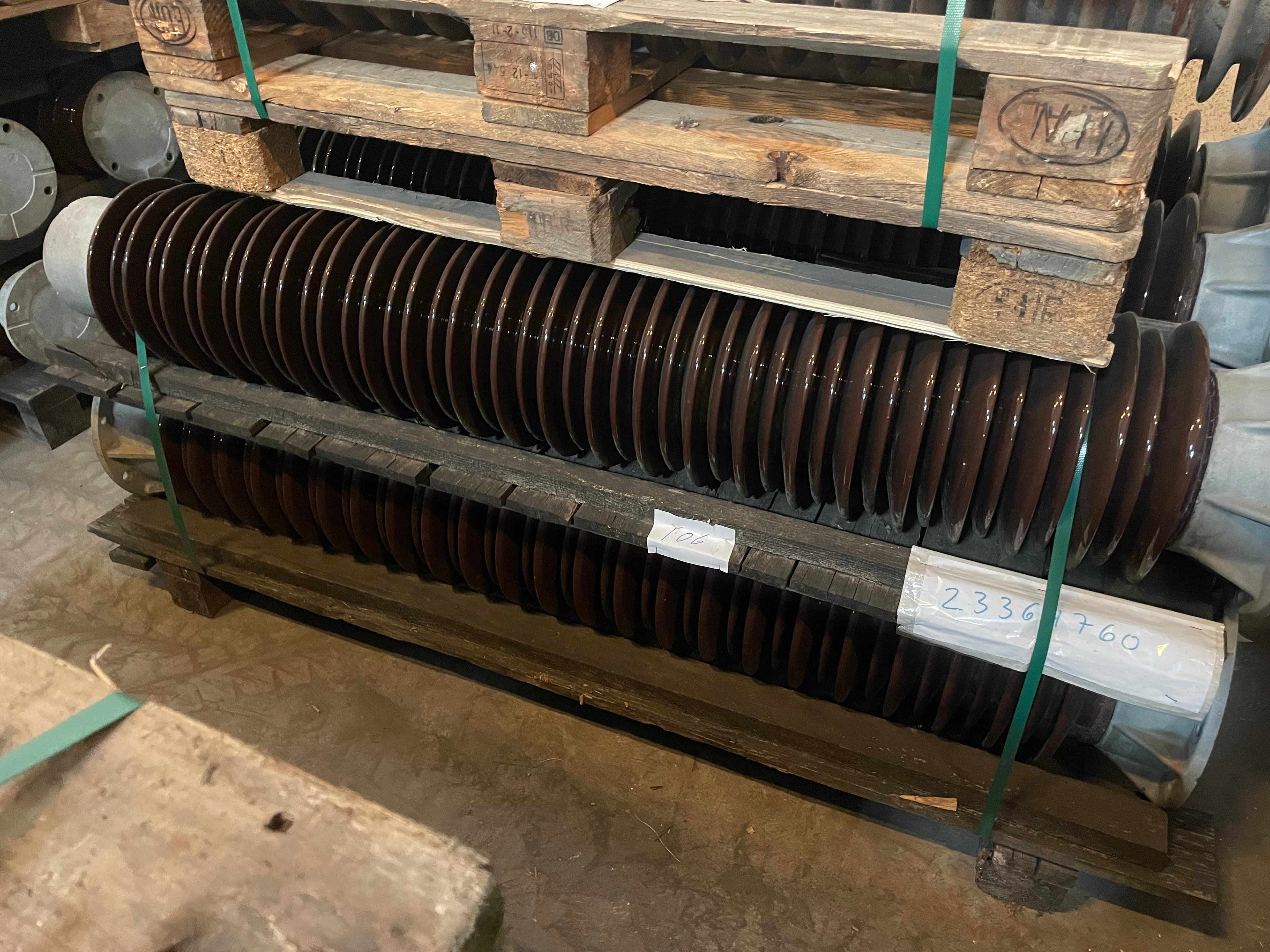 Isoladores — imagem 1