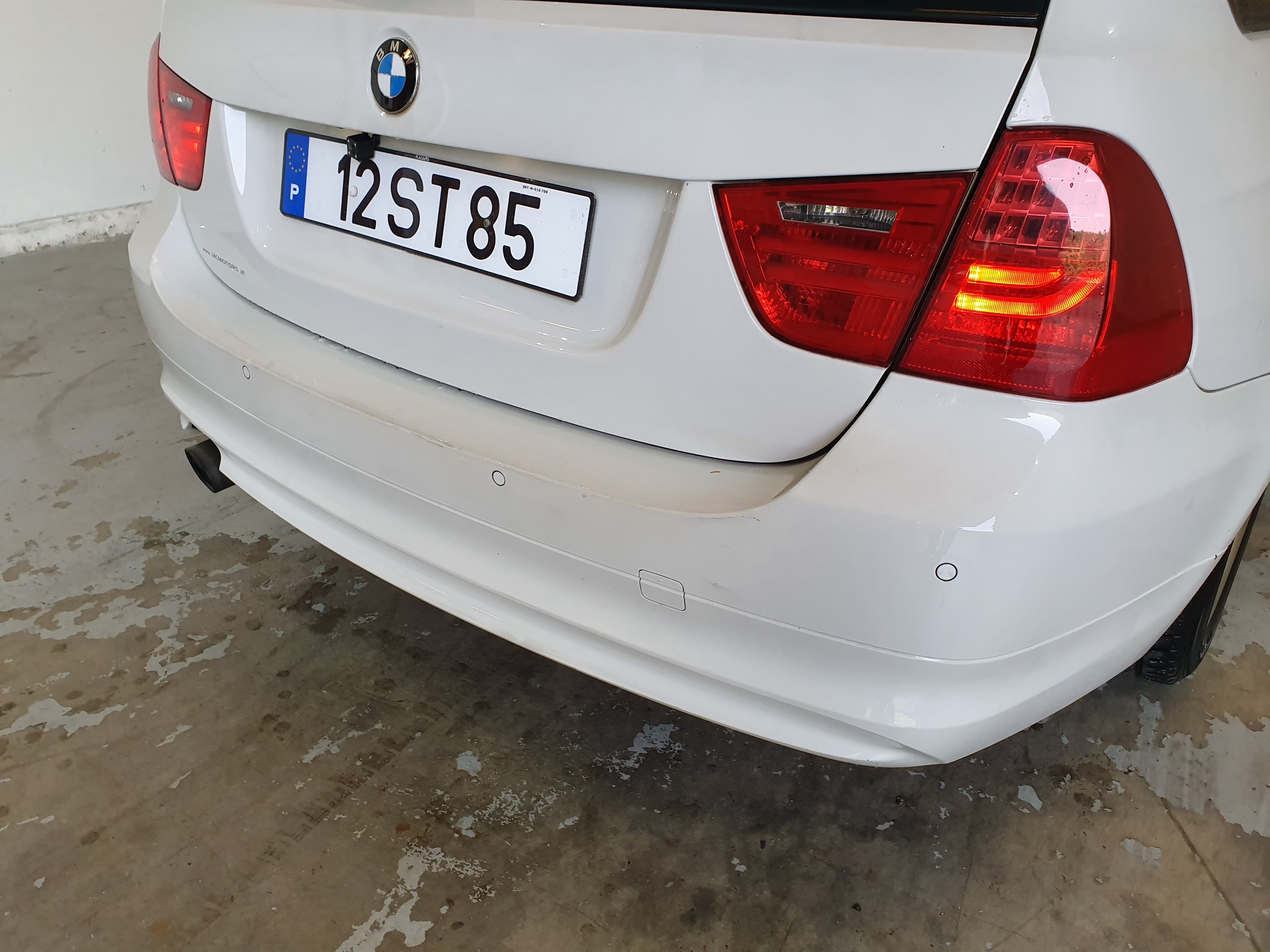 BMW 320D · Ano 2010 — imagem 8
