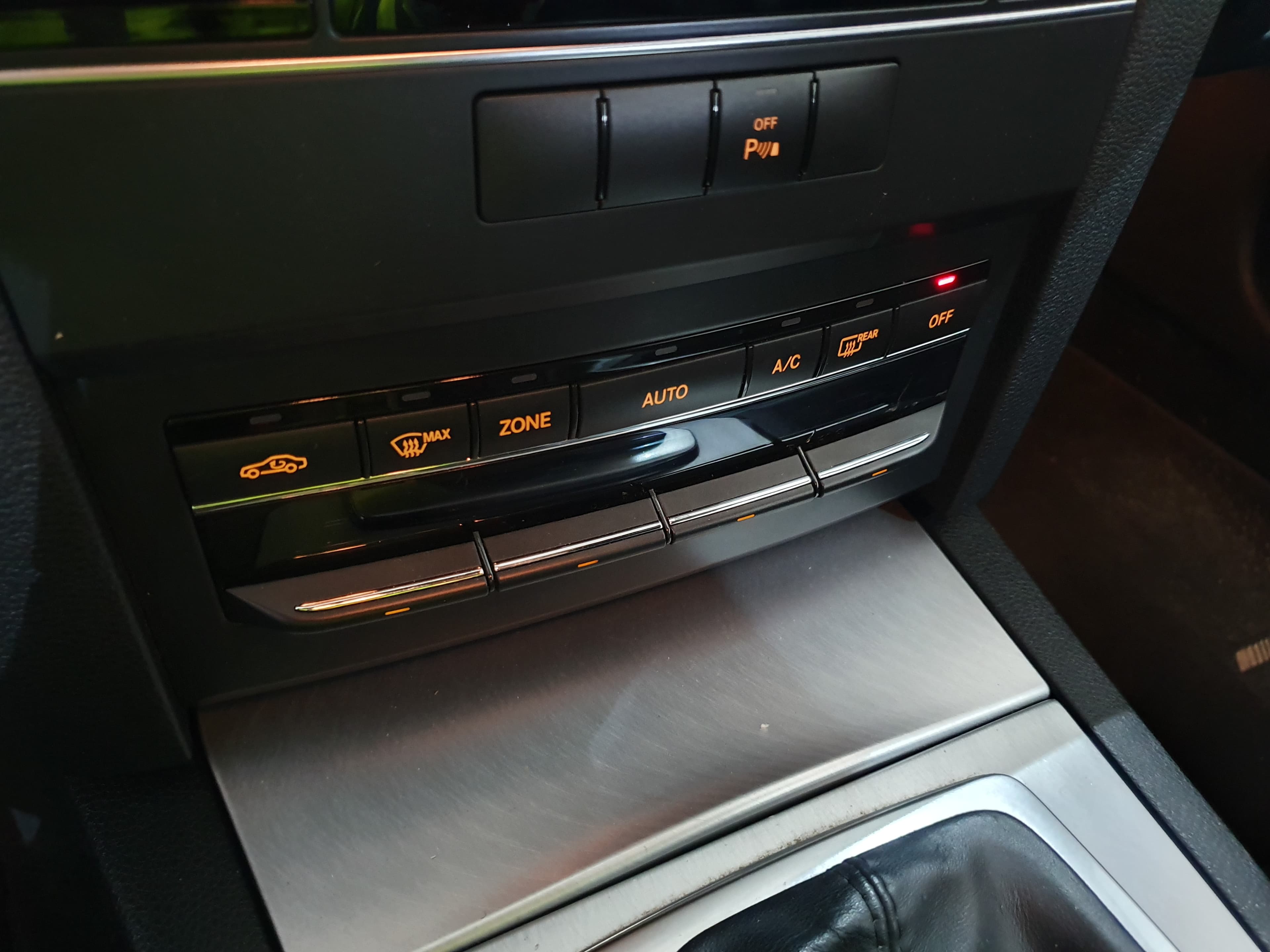 Mercedes-Benz E250 · Ano 2011 — imagem 33