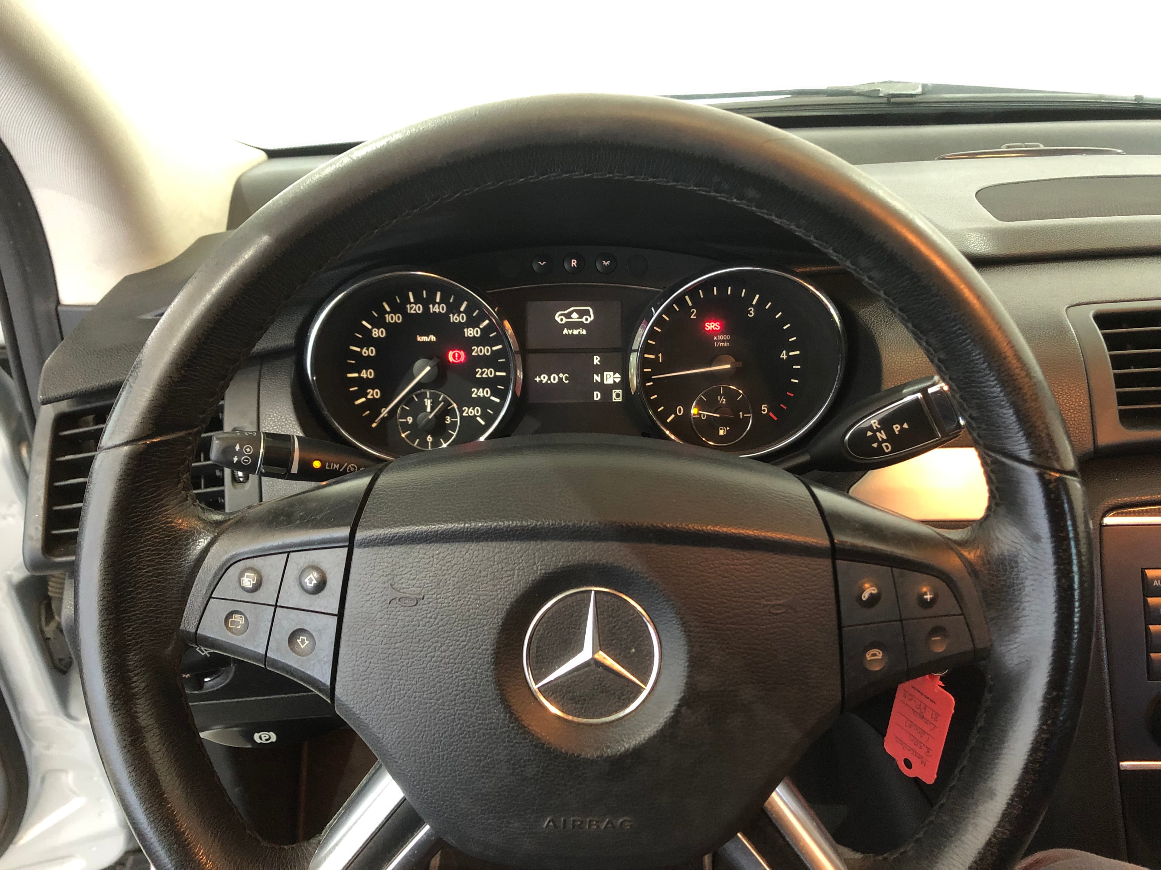 Mercedes-Benz R320 CDI 4-Matic · Ano 2008 — imagem 40