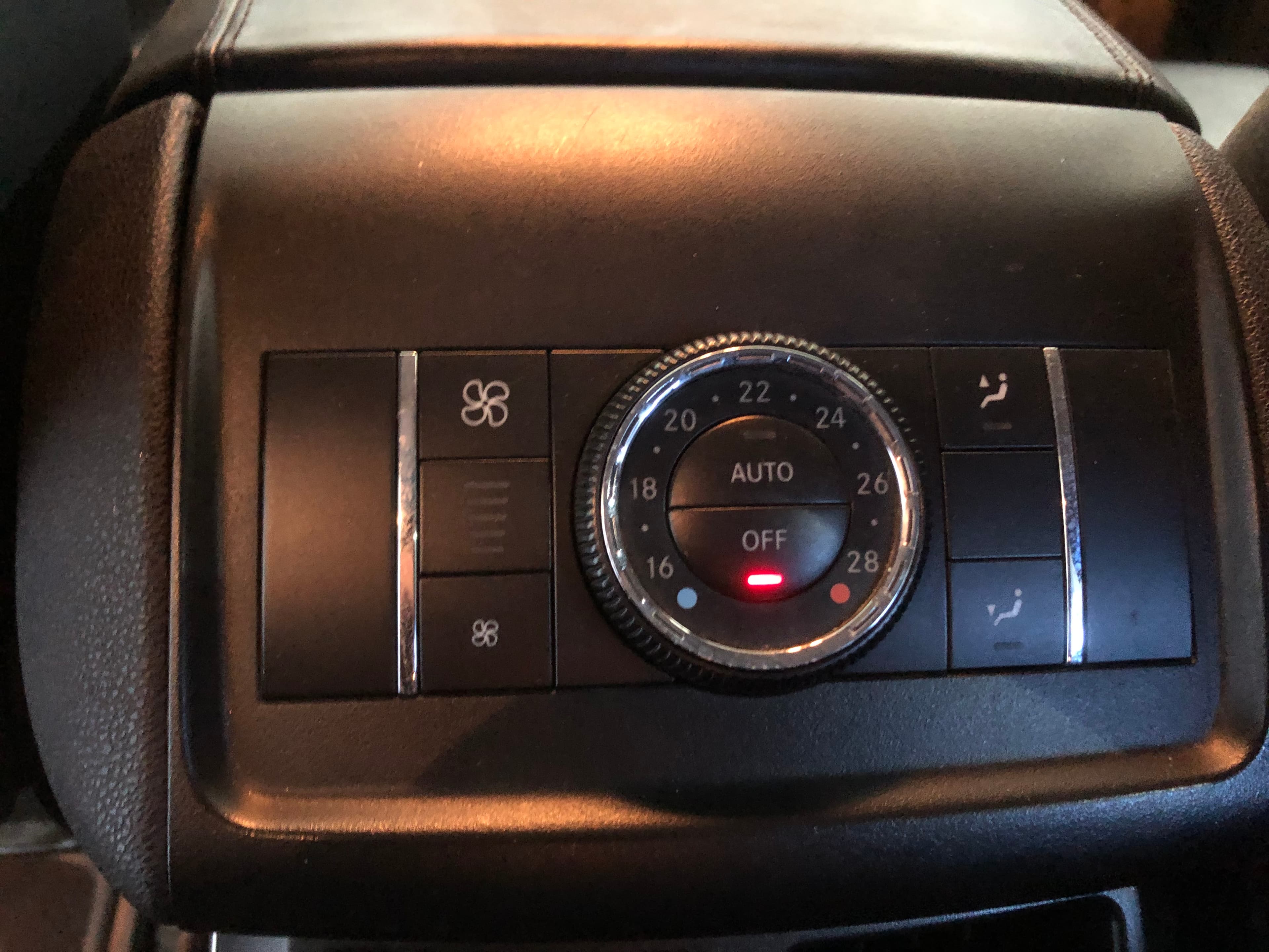 Mercedes-Benz R320 CDI 4-Matic · Ano 2008 — imagem 32