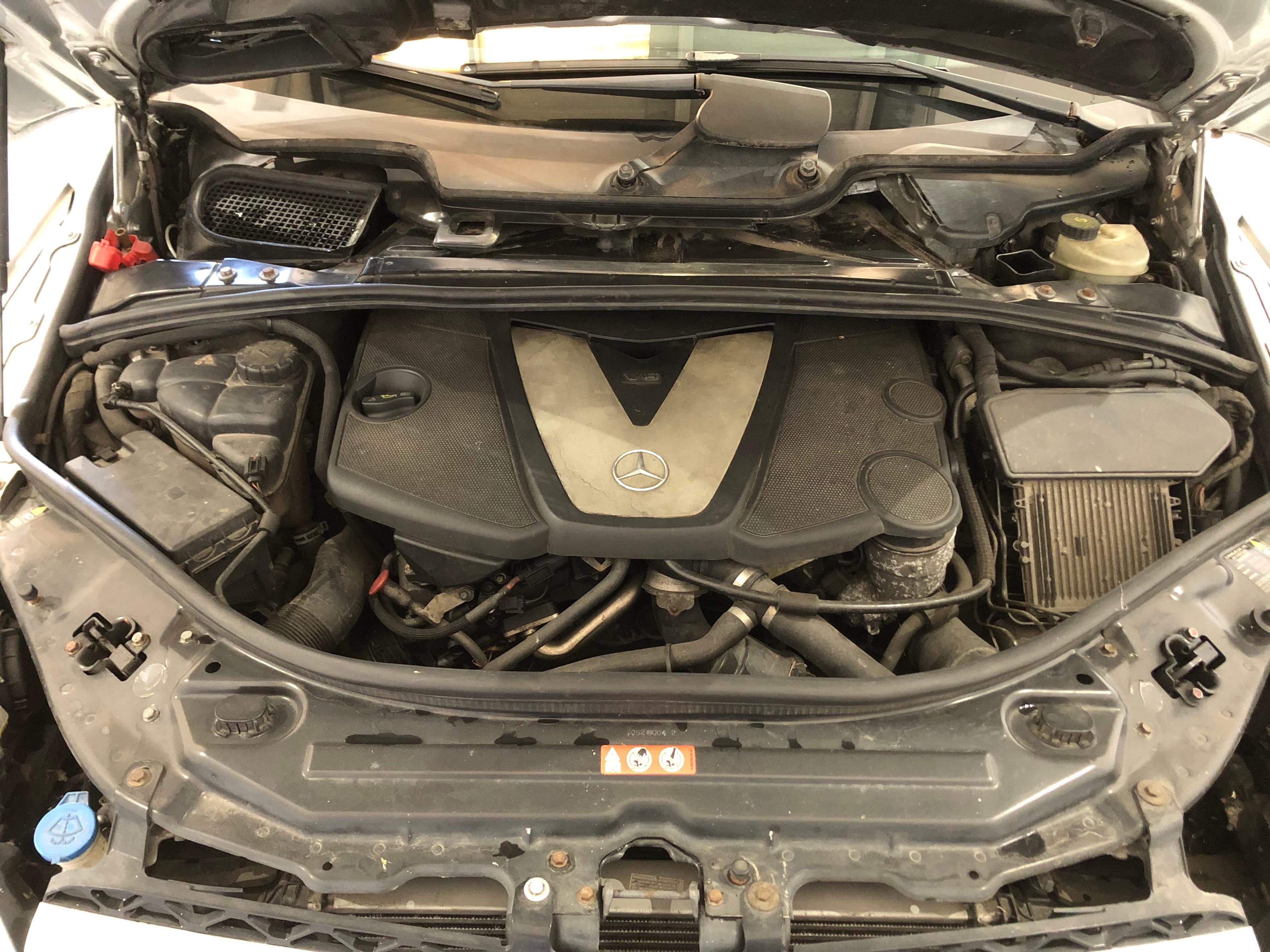 Mercedes-Benz R320 CDI 4-Matic · Ano 2008 — imagem 13