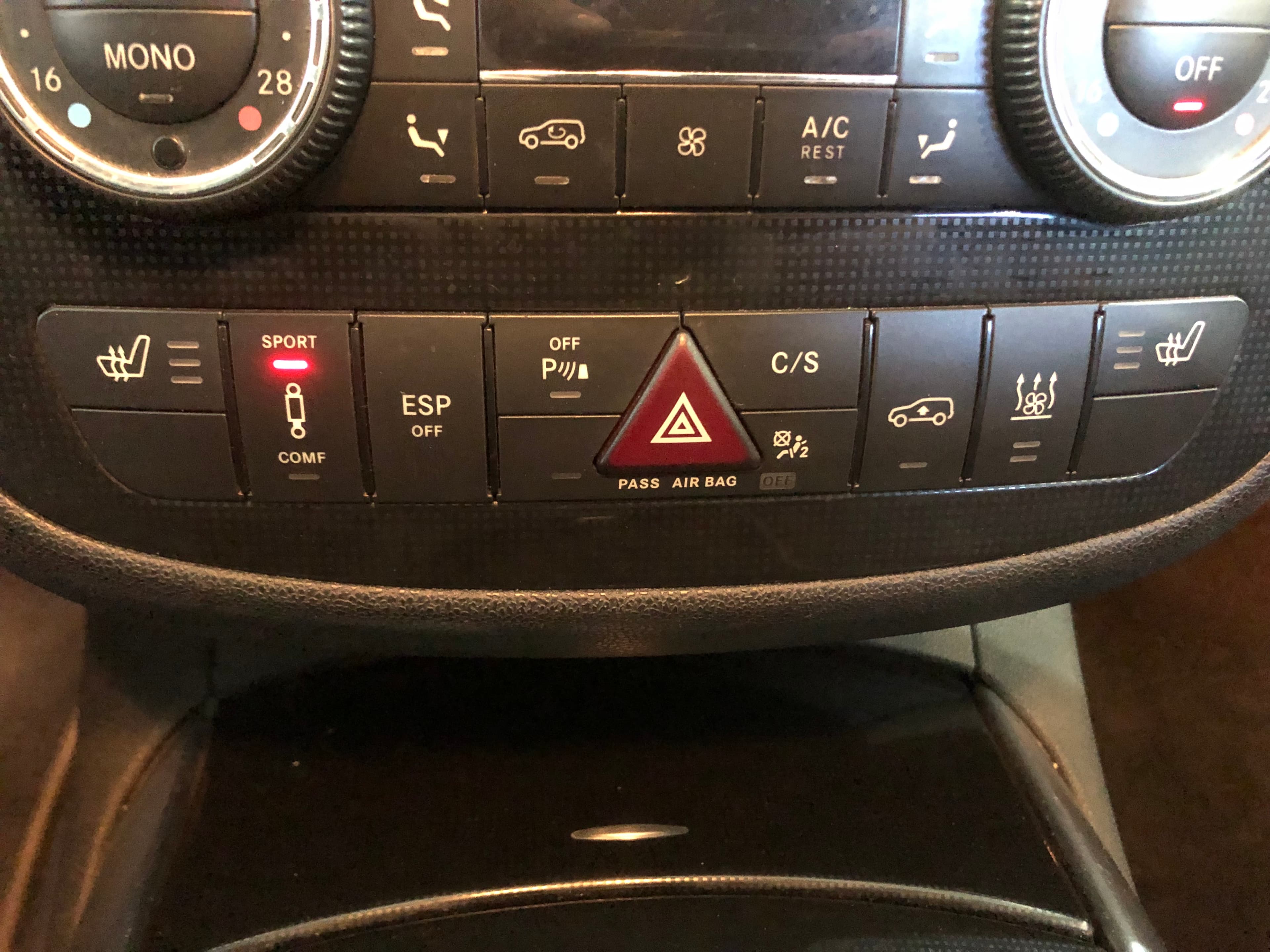 Mercedes-Benz R320 CDI 4-Matic · Ano 2008 — imagem 53