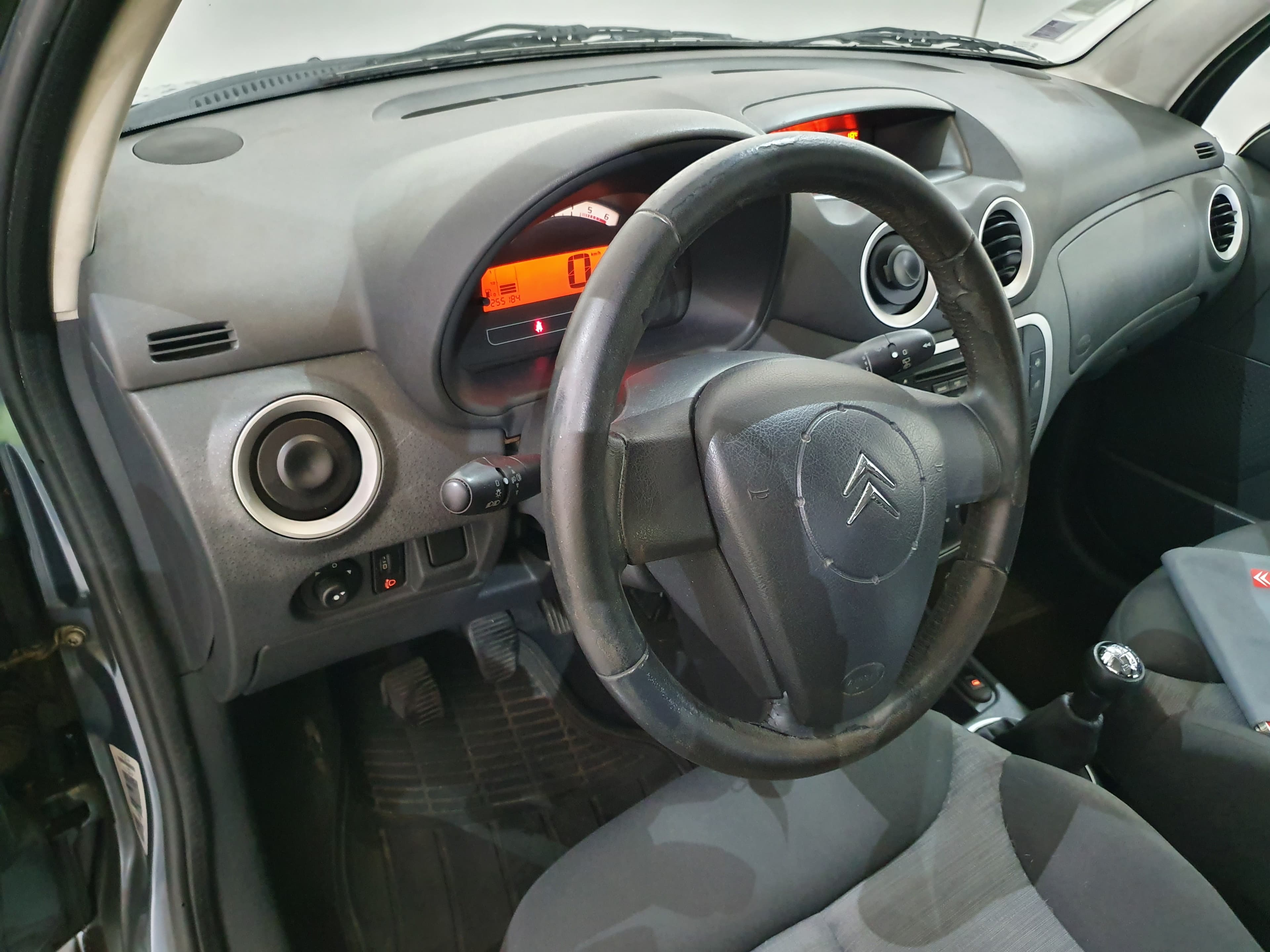 Citroën C3 · Ano 2007 — imagen 32