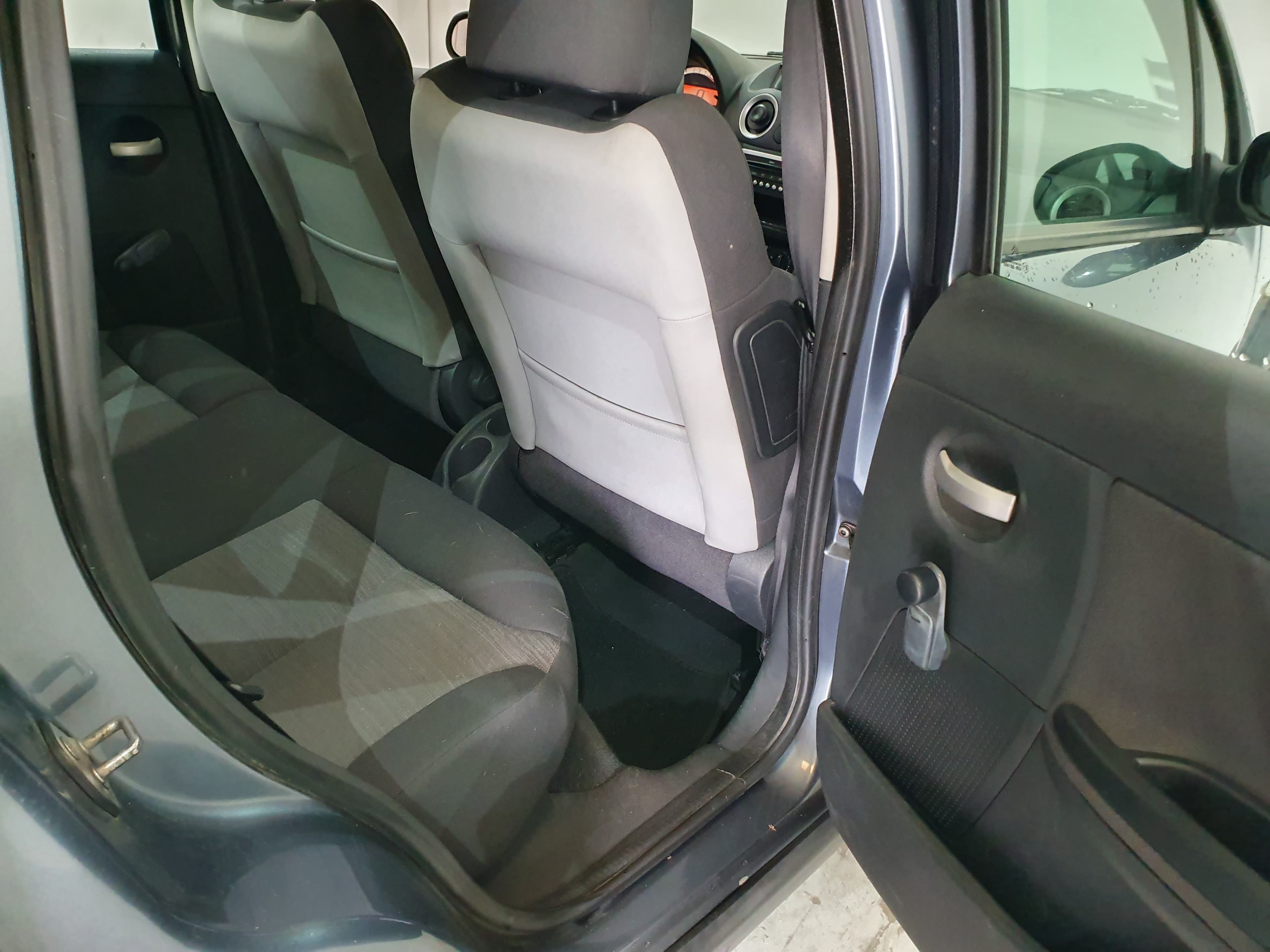 Citroën C3 · Ano 2007 — imagen 22