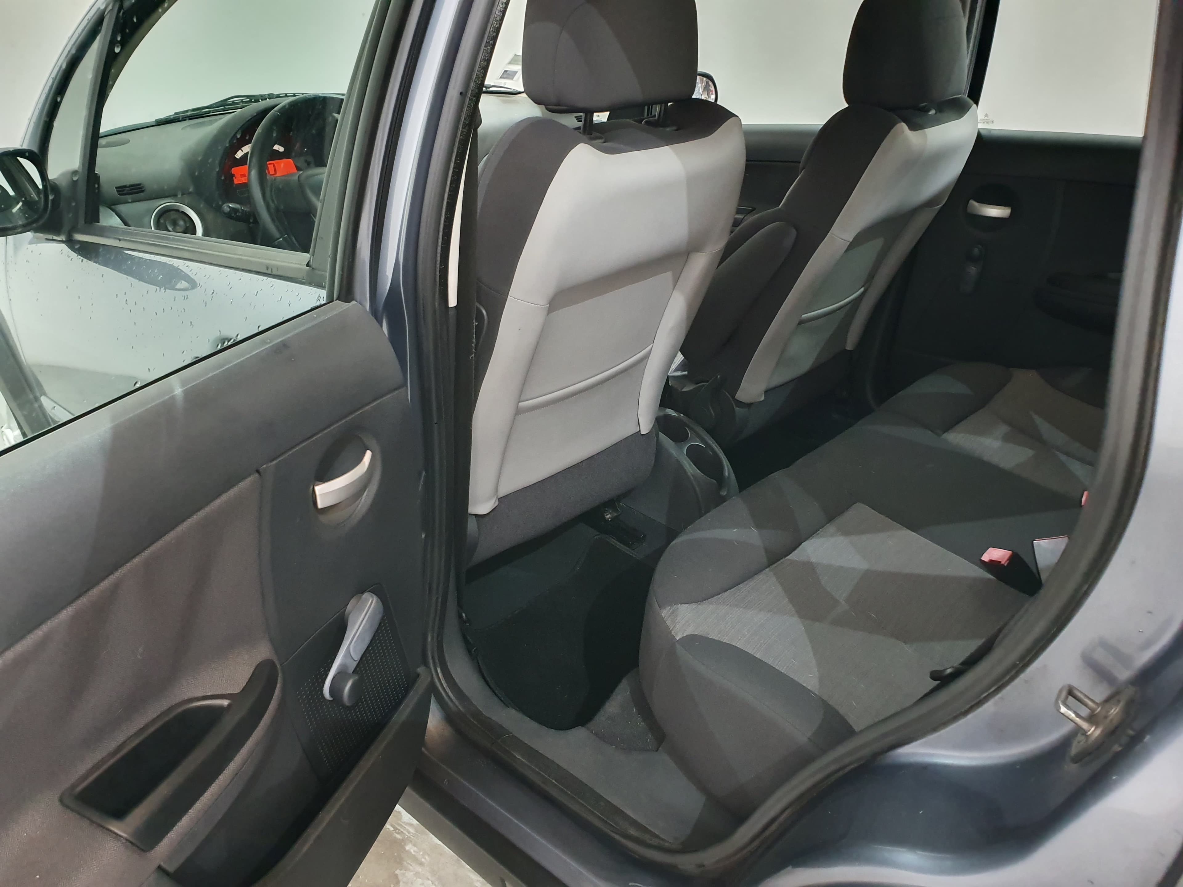 Citroën C3 · Ano 2007 — imagen 28
