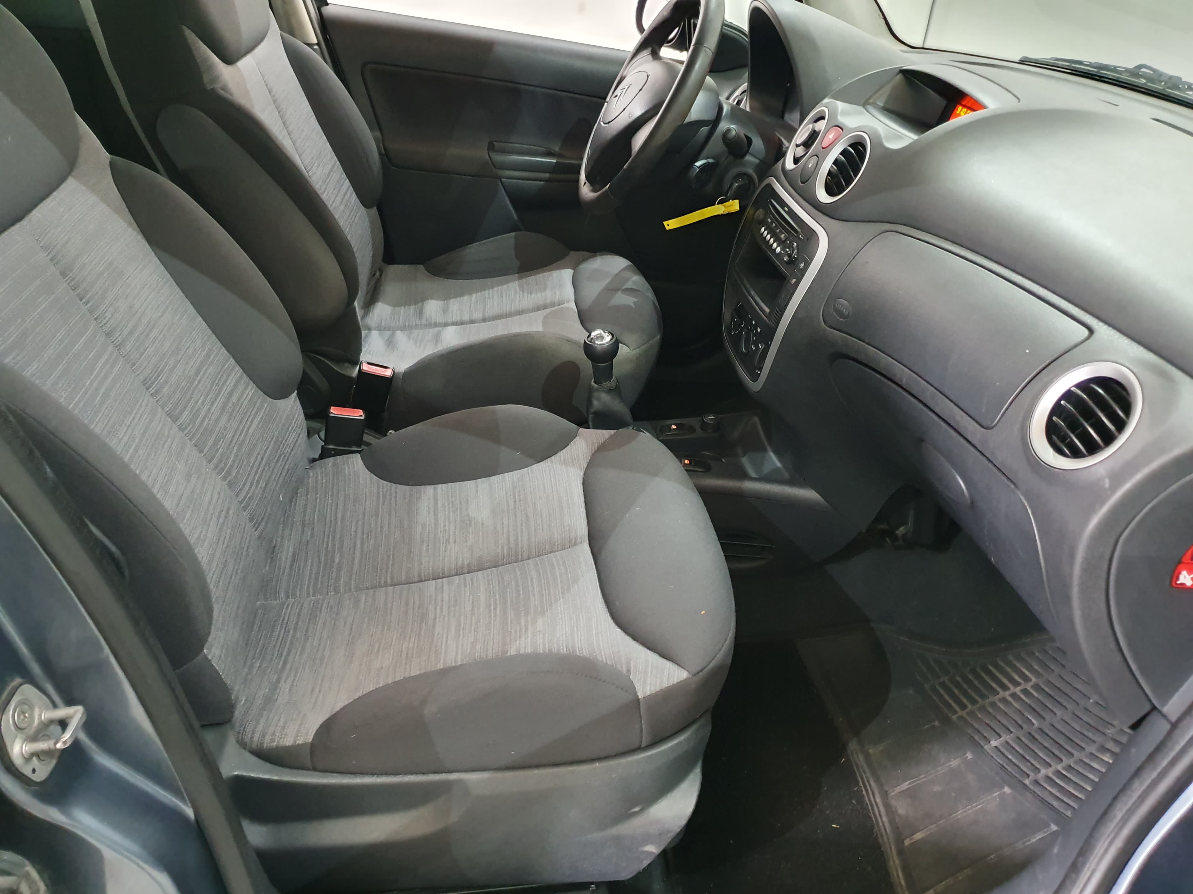 Citroën C3 · Ano 2007 — imagen 27