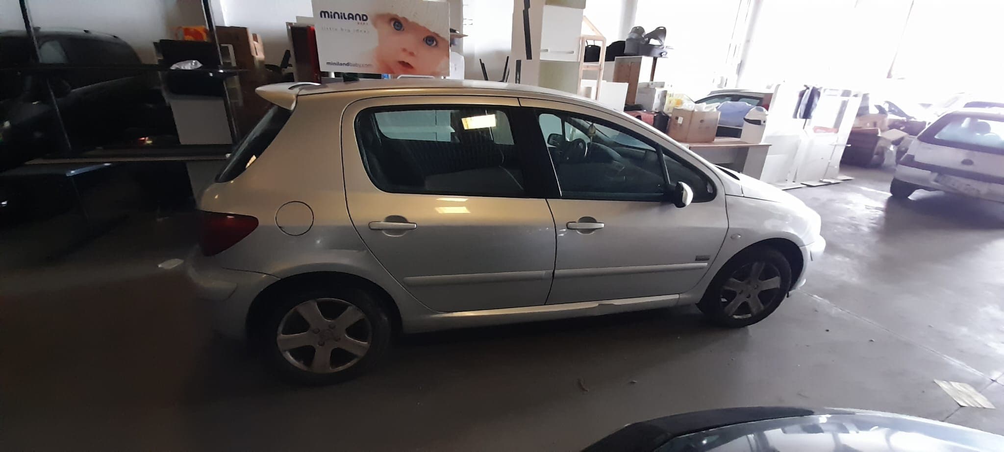 Peugeot 307 · Ano 2004 — image 3