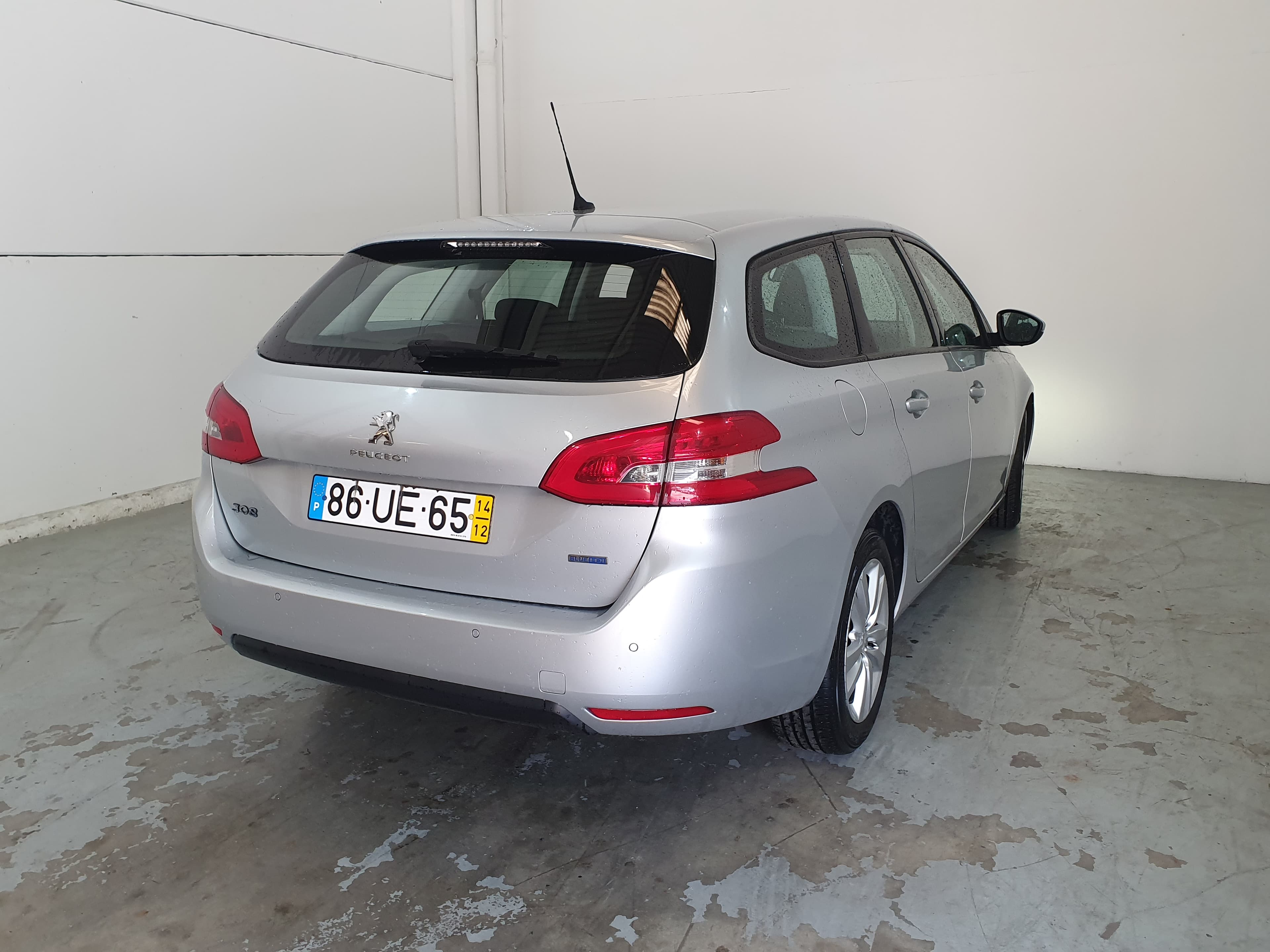 Peugeot 308 SW · Ano 2014 — imagem 6