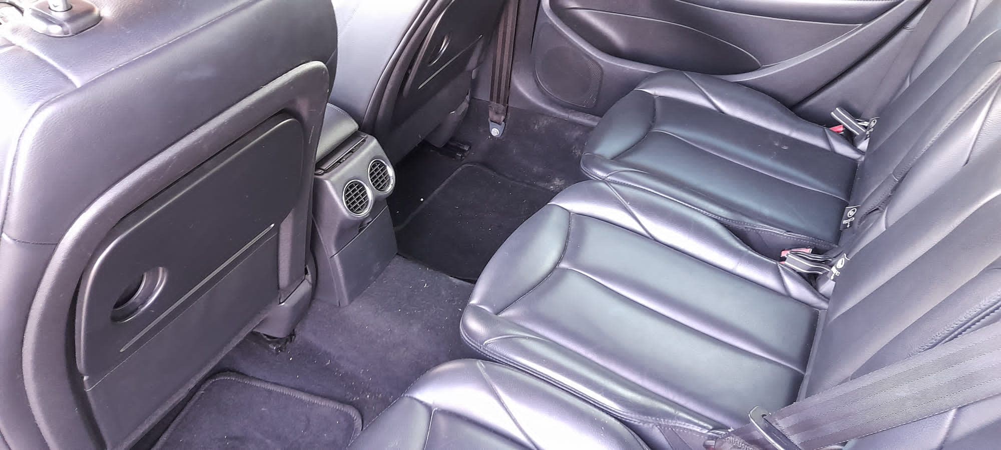 Peugeot 308 1.6 HDI · Ano 2013 — imagem 25