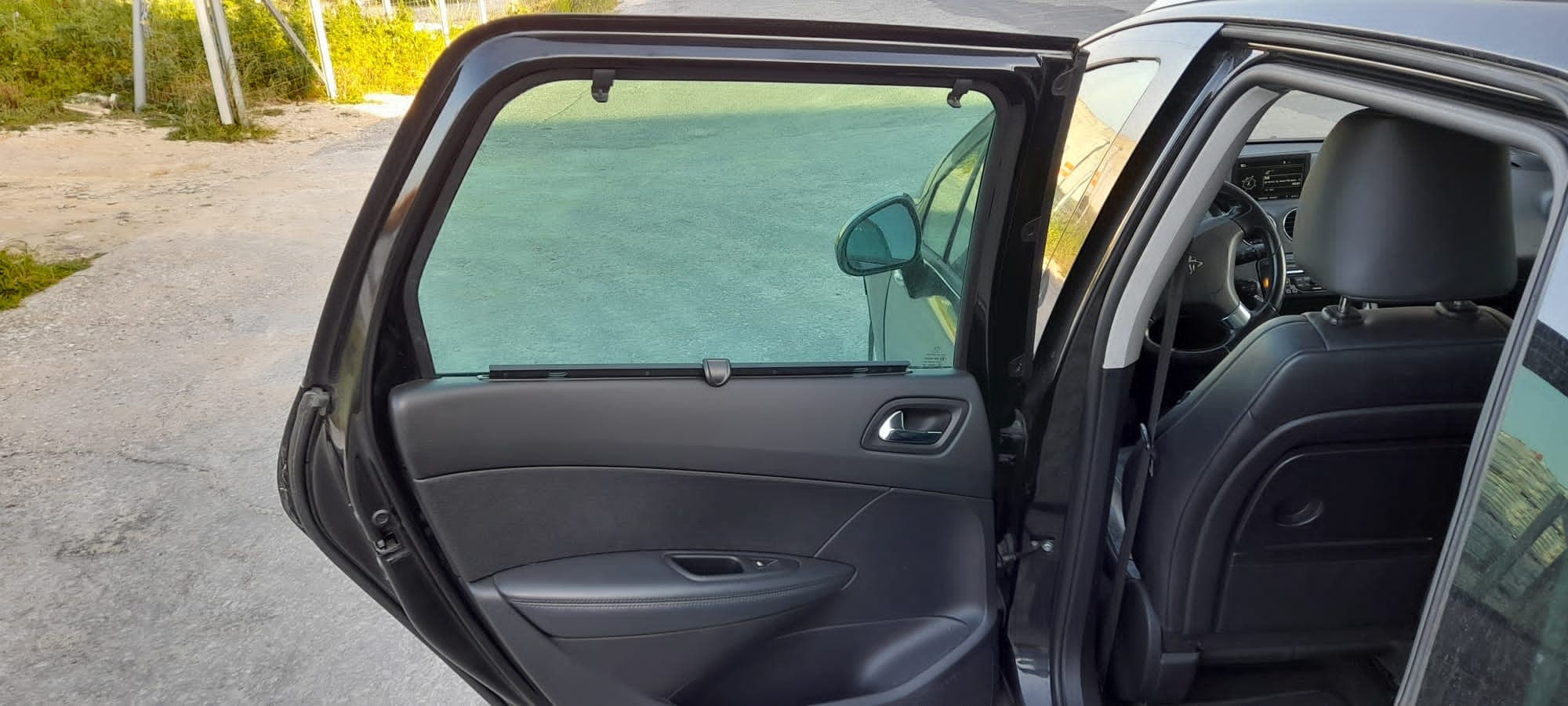 Peugeot 308 1.6 HDI · Ano 2013 — imagem 18