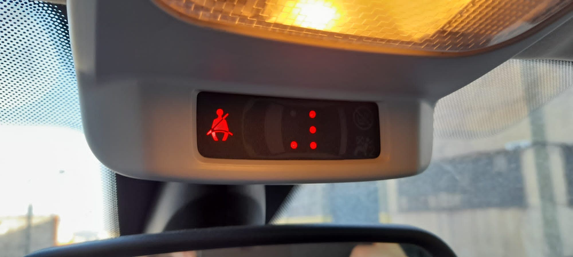 Peugeot 308 1.6 HDI · Ano 2013 — imagem 27