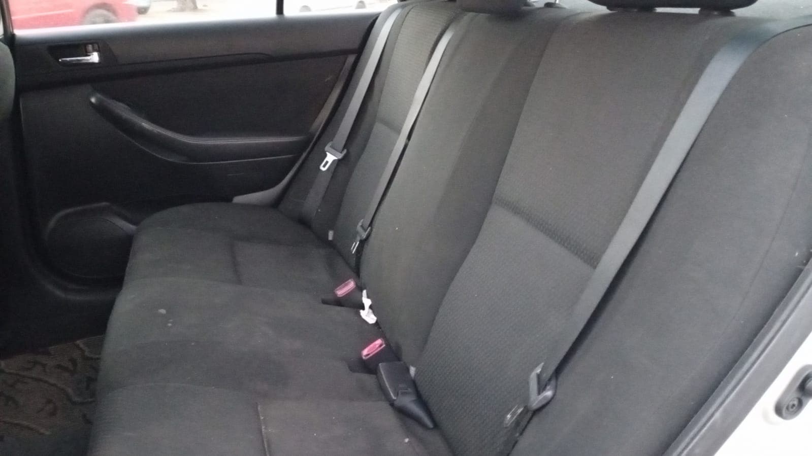 Toyota, modelo Avensis — image 11