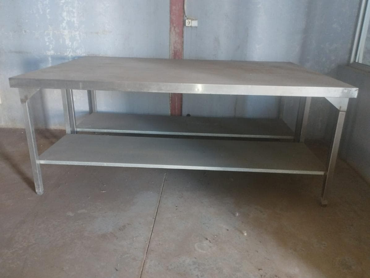 Mesas metálicas (Inox)