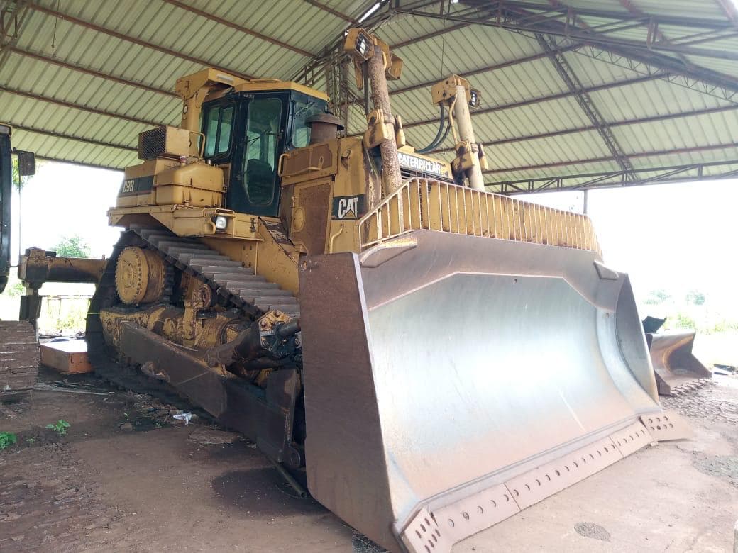Bulldozer Caterpillar — imagem 1