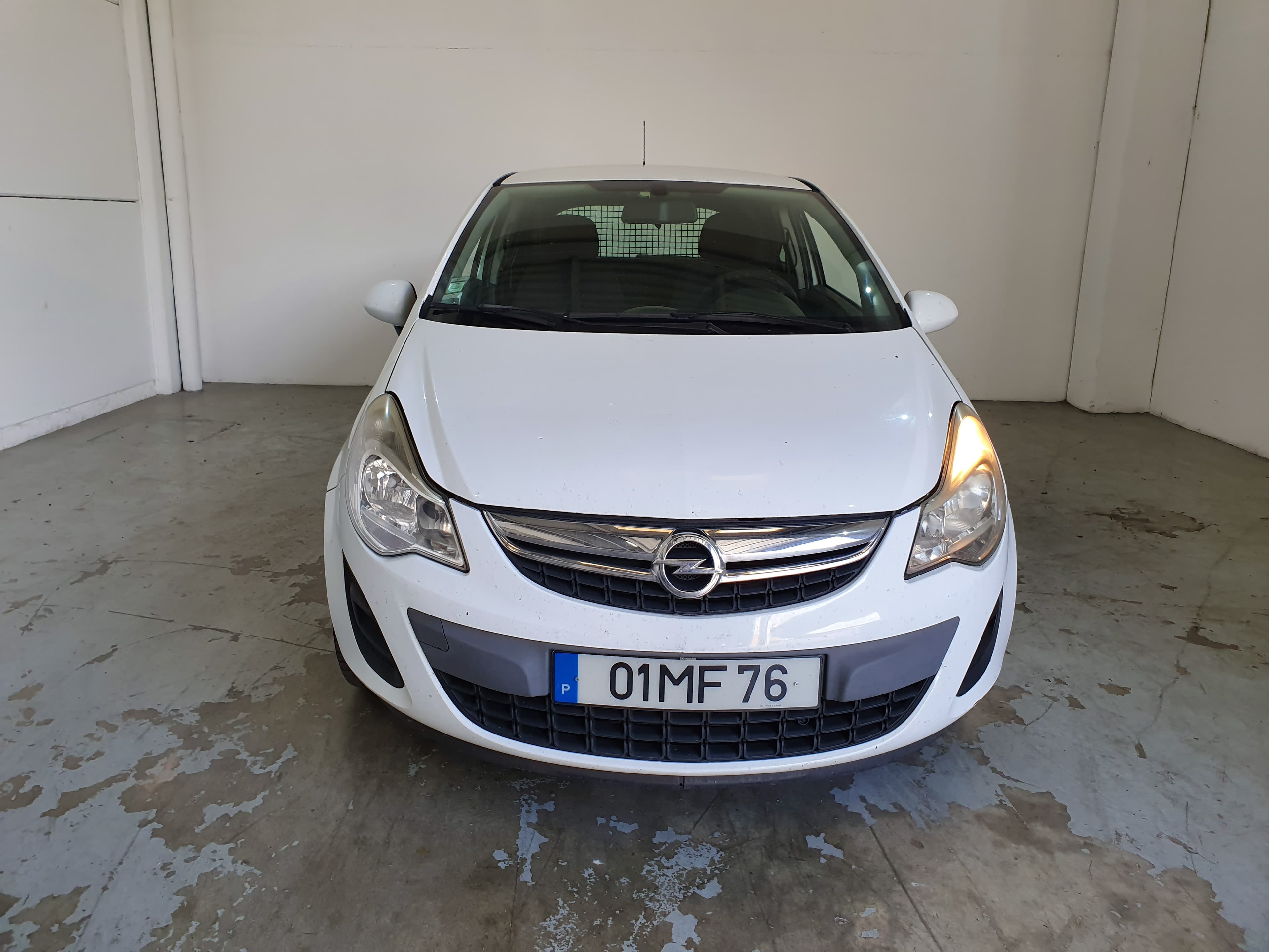 Opel Corsa 1.3 CDTI · Ano 2011 — imagem 2