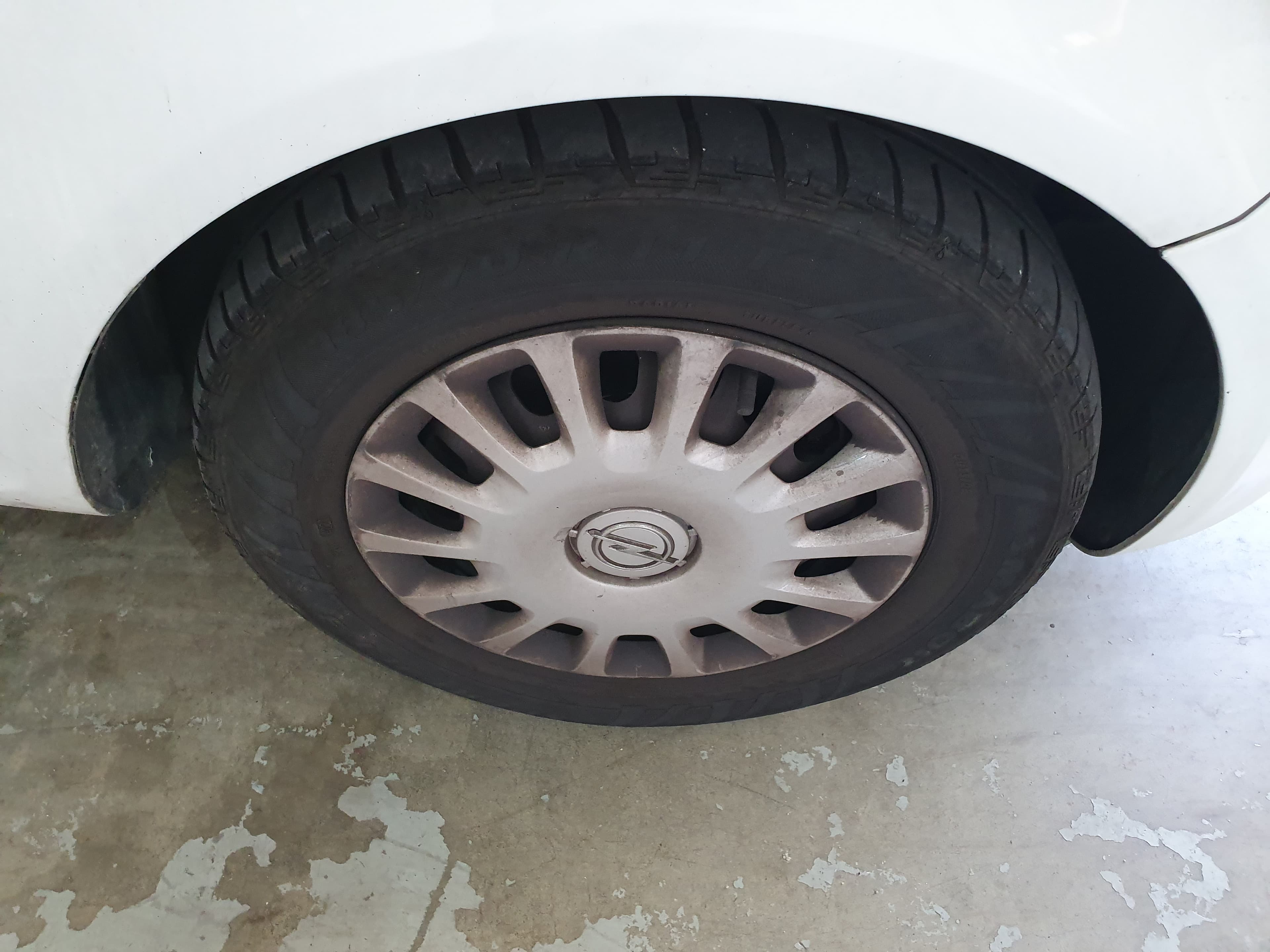 Opel Corsa 1.3 CDTI · Ano 2011 — imagem 16