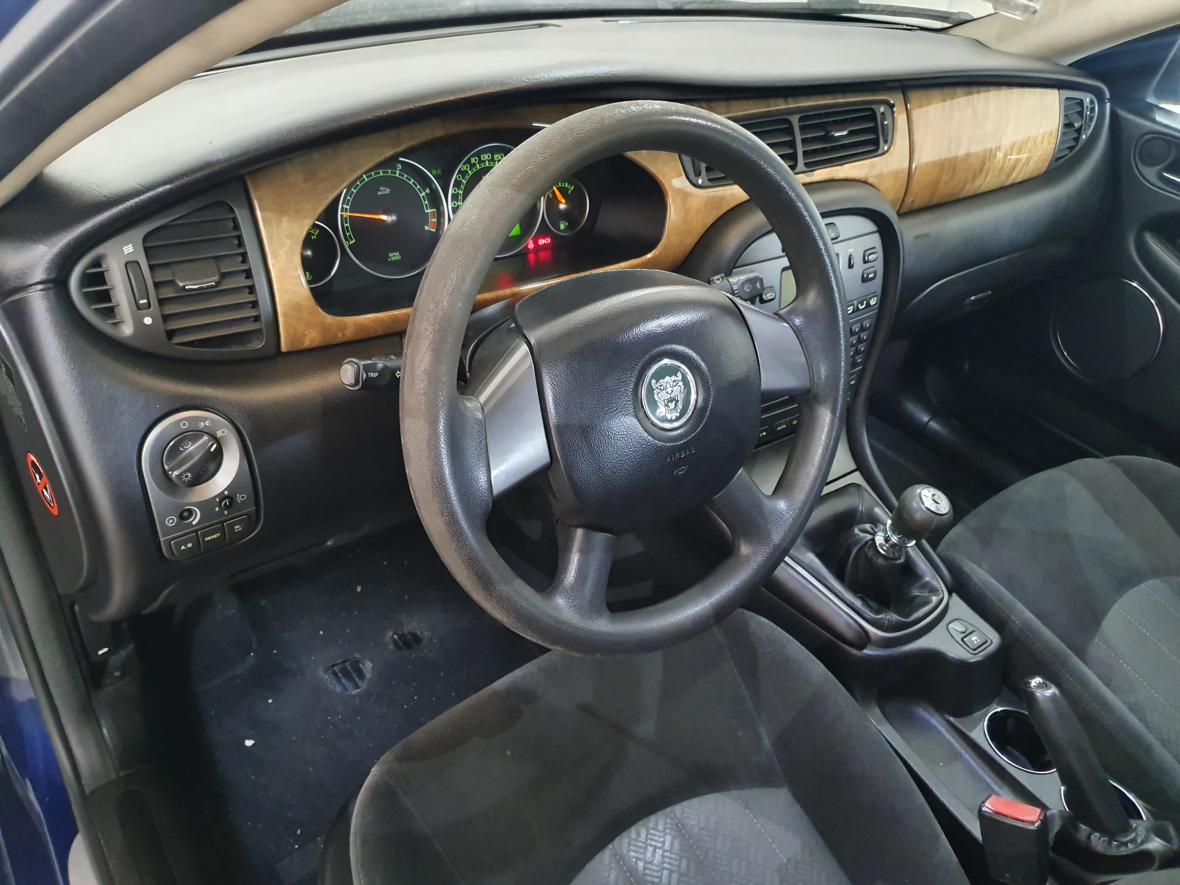 Jaguar X-Type Sedan · Ano 2004 — image 29