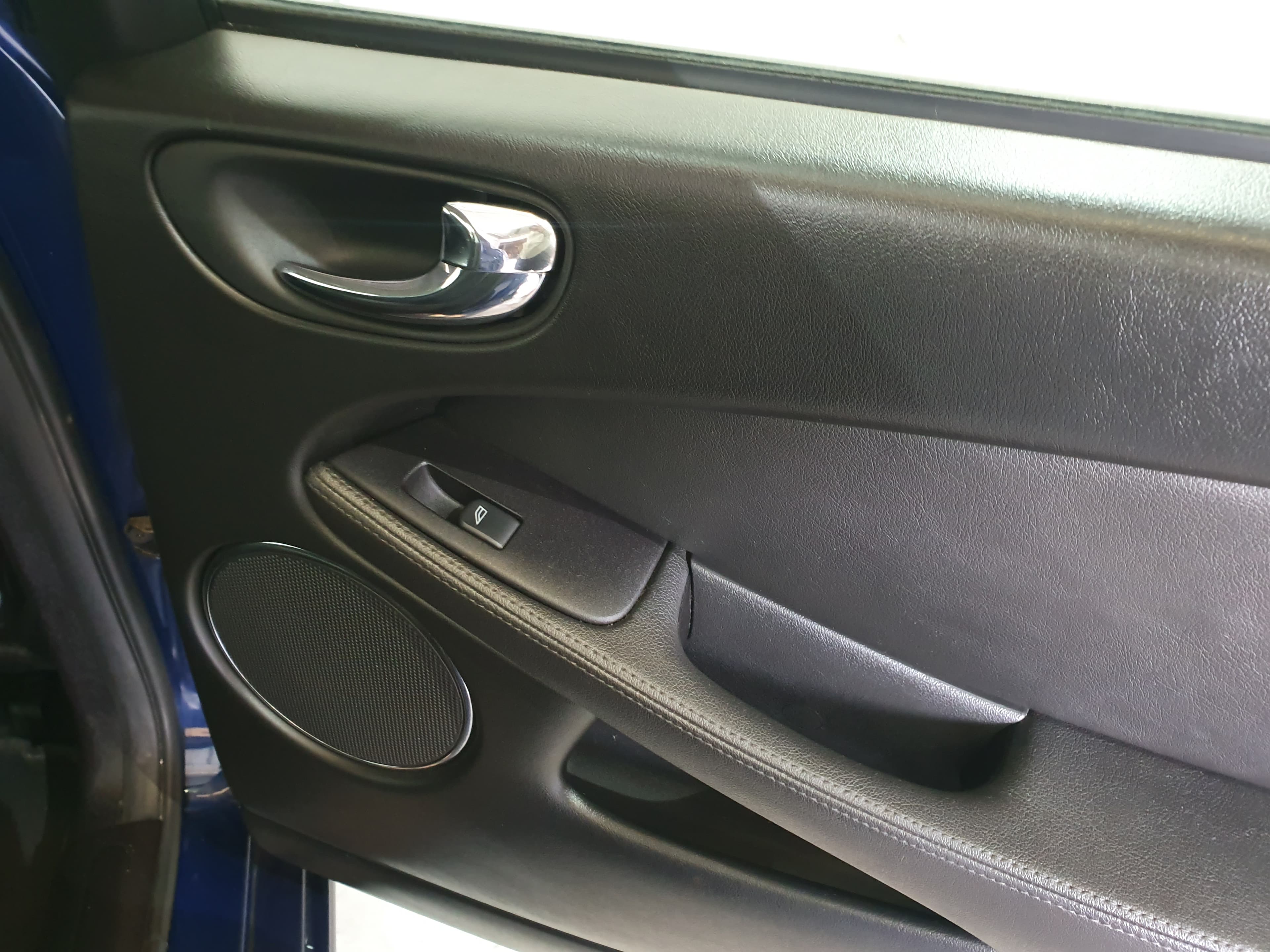 Jaguar X-Type Sedan · Ano 2004 — image 14