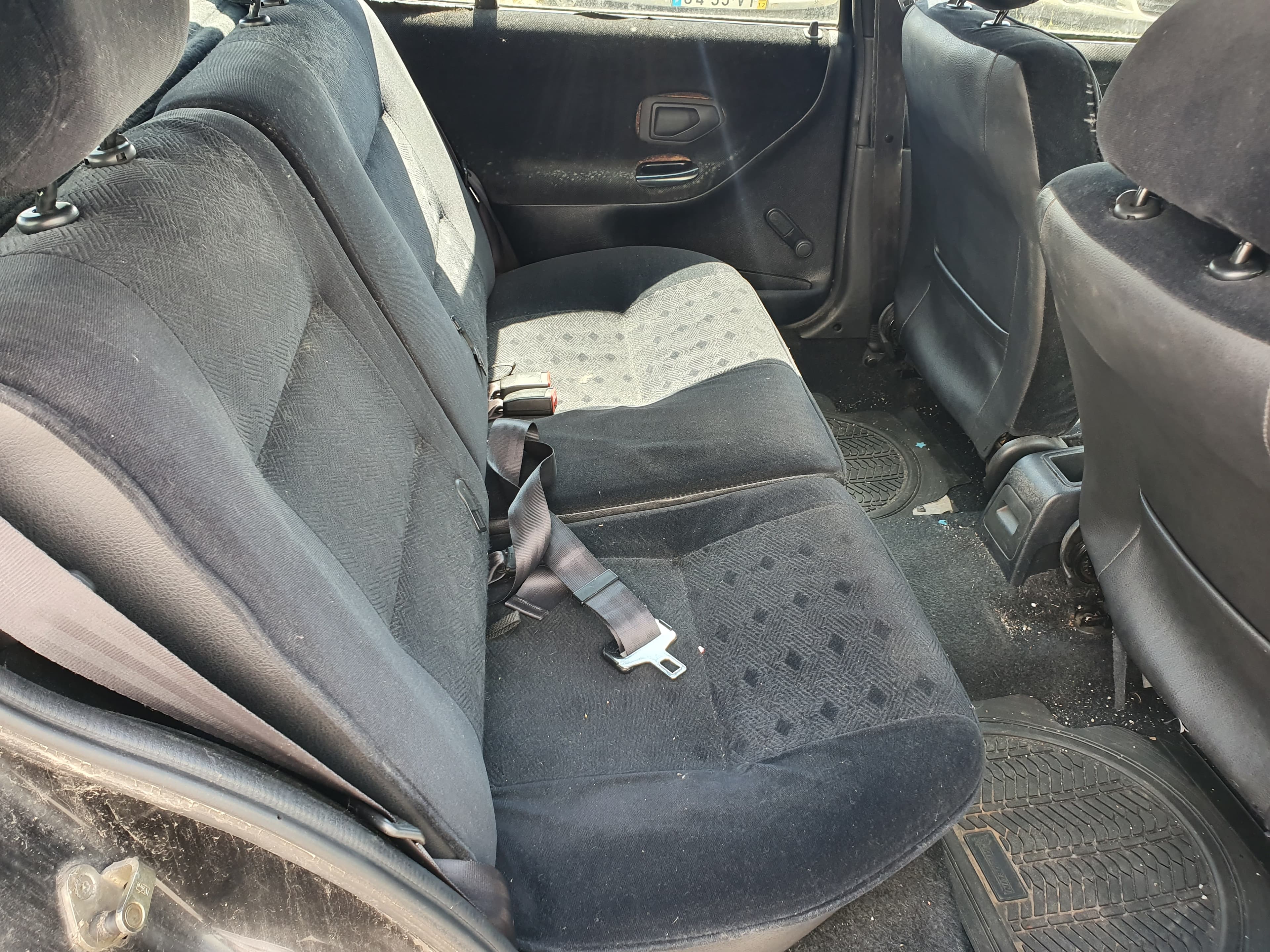 Peugeot 306 · Ano 2001 — imagen 17