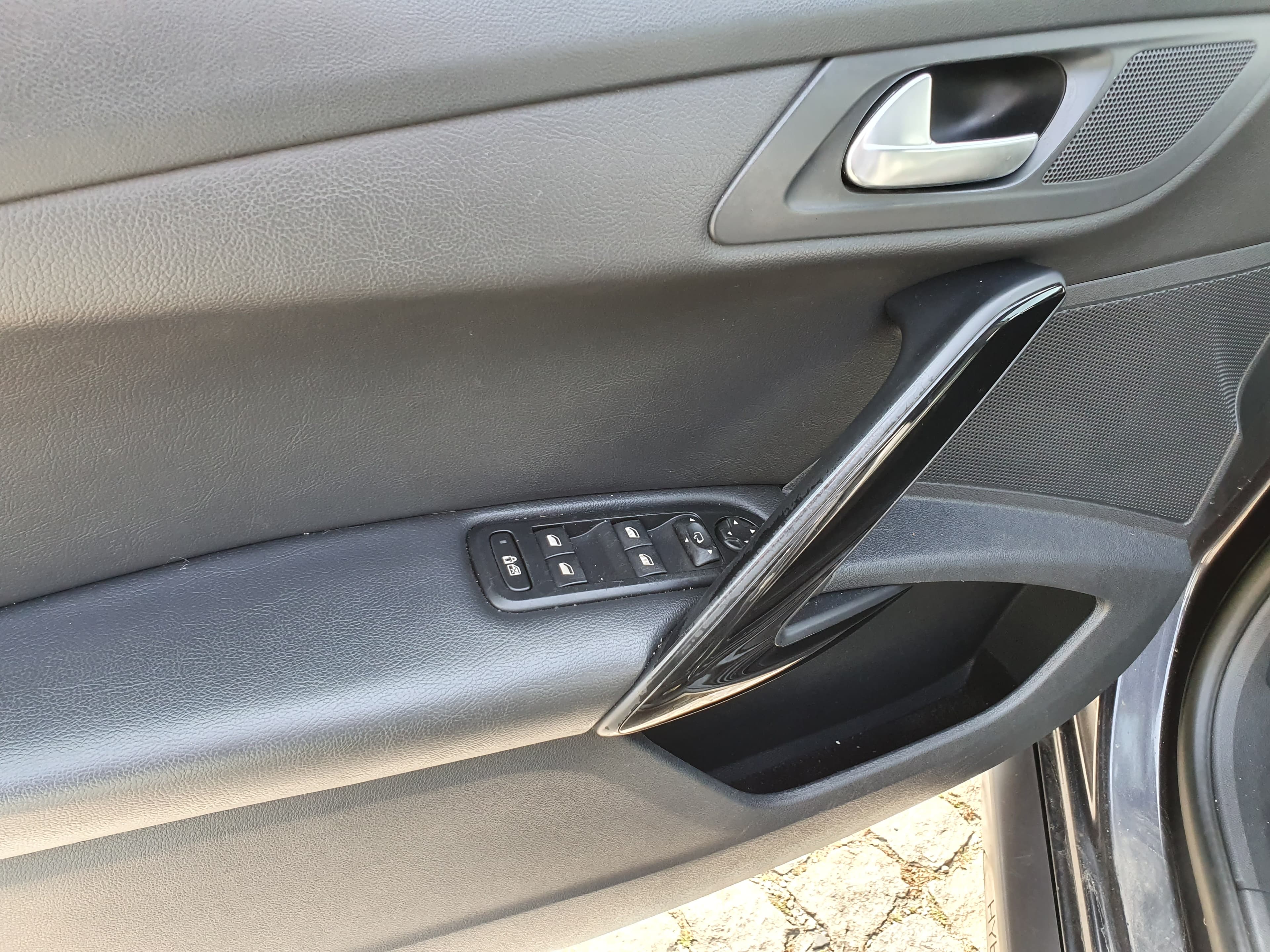 Peugeot 508 Hybrid · Ano 2012 — imagem 31