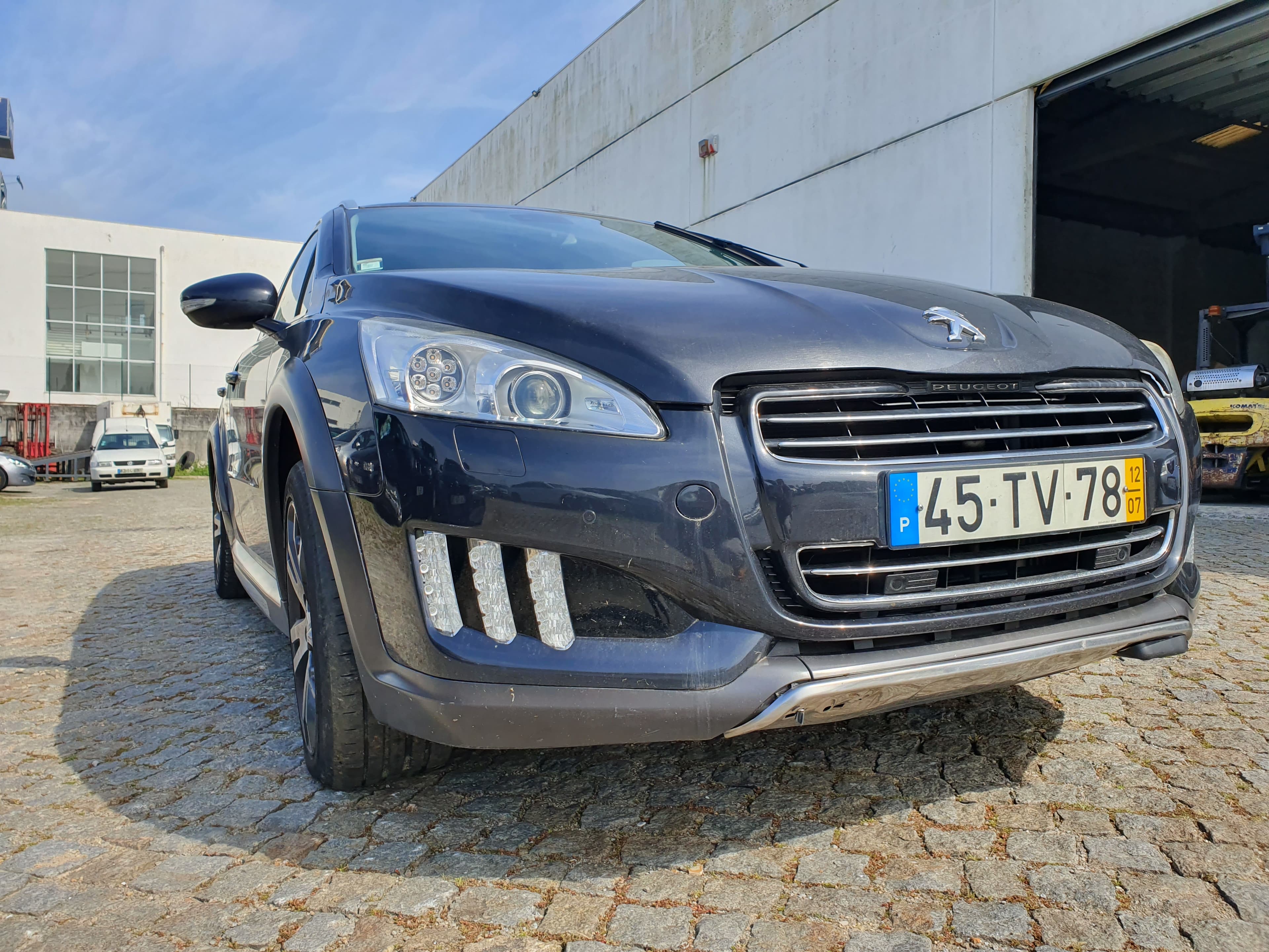 Peugeot 508 Hybrid · Ano 2012 — imagem 4