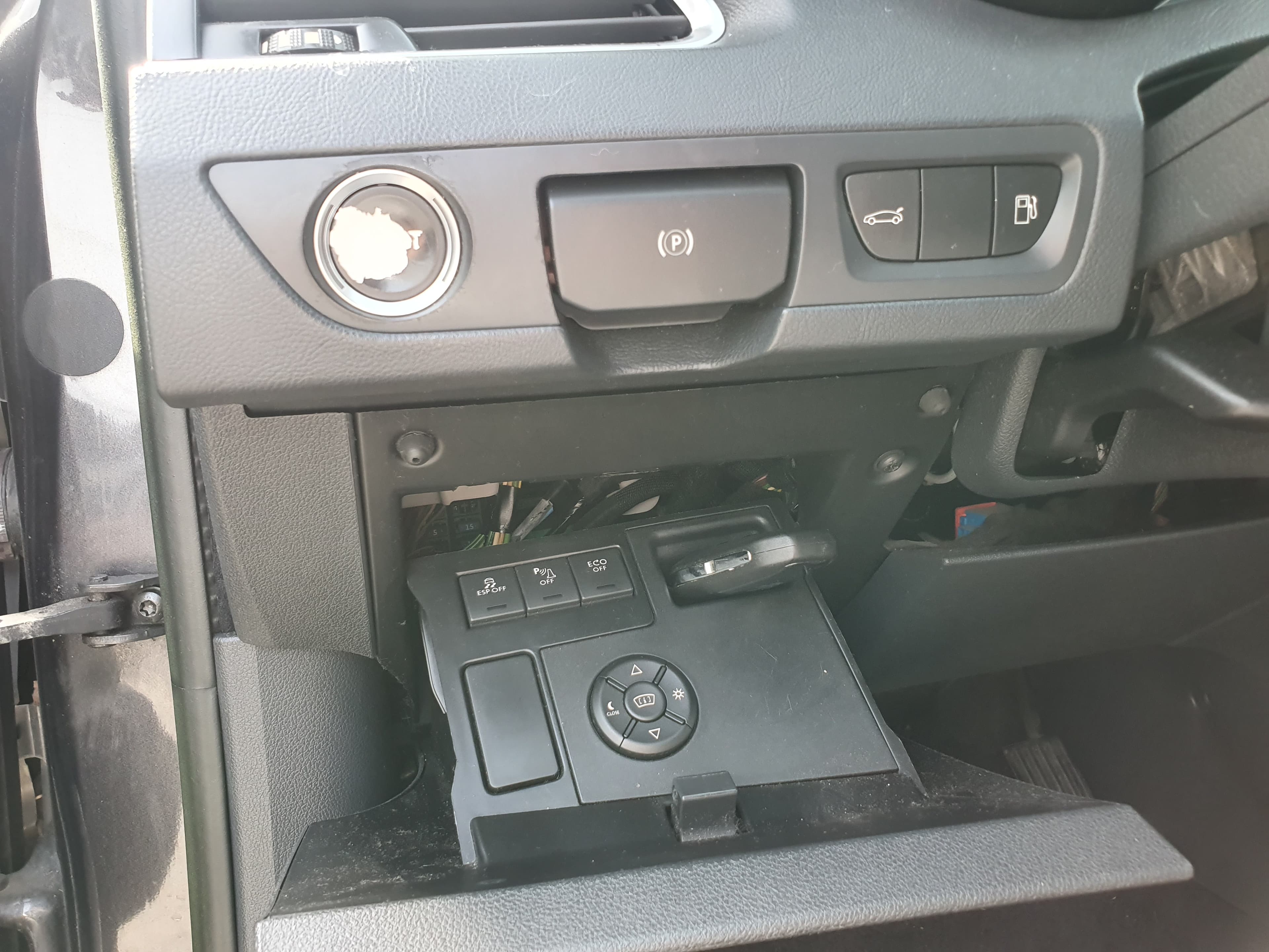 Peugeot 508 Hybrid · Ano 2012 — imagem 44