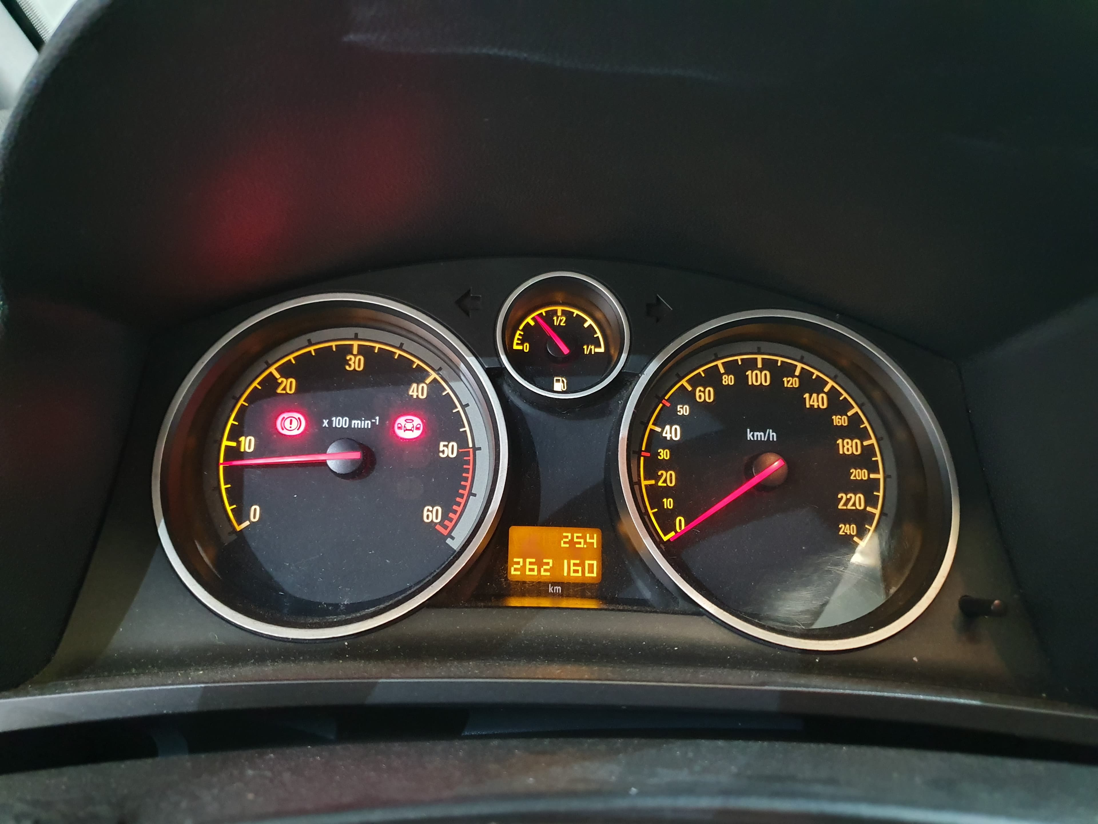 Opel Zafira · Ano 2006 — imagen 46