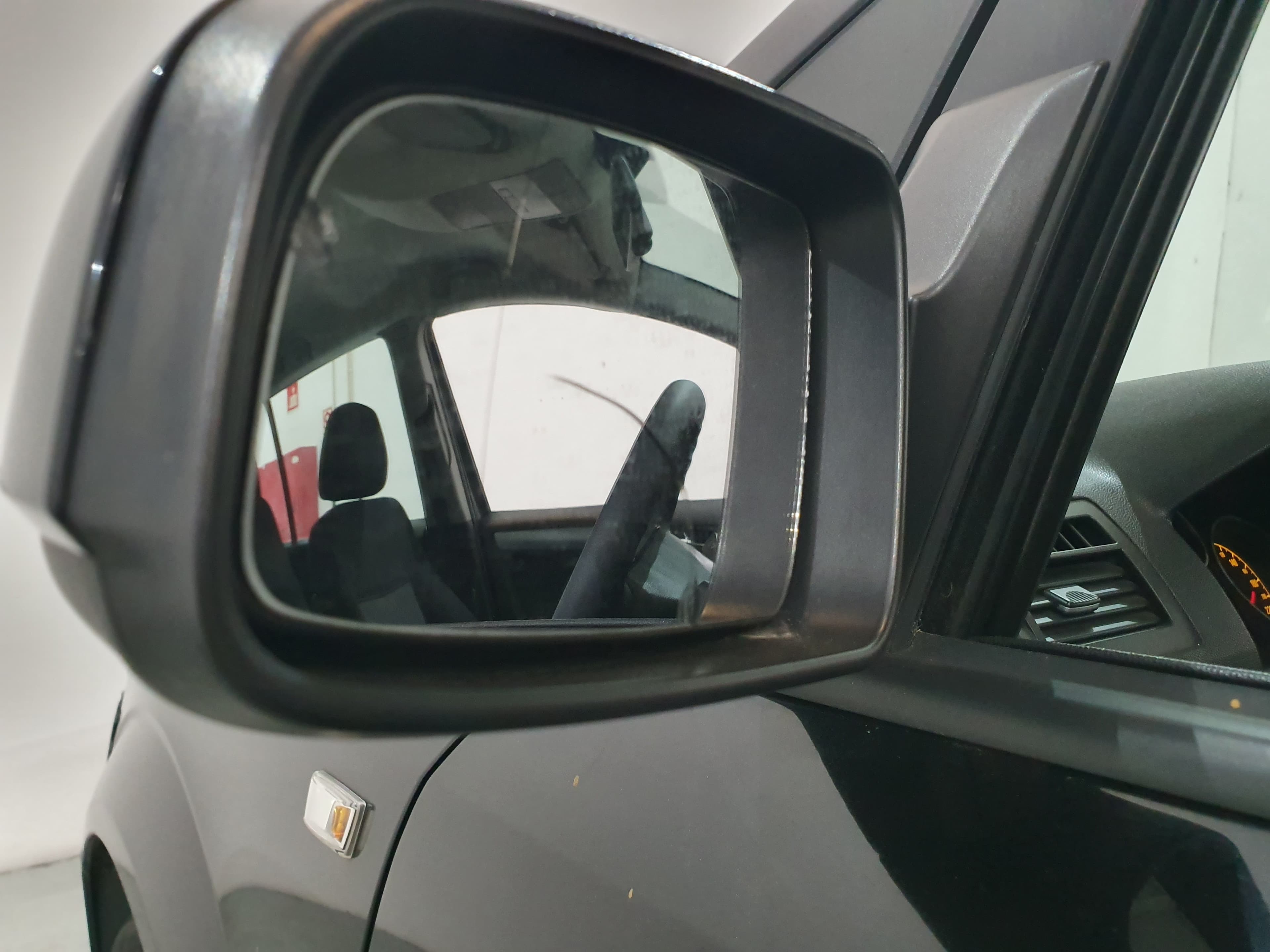Opel Zafira · Ano 2006 — imagen 15