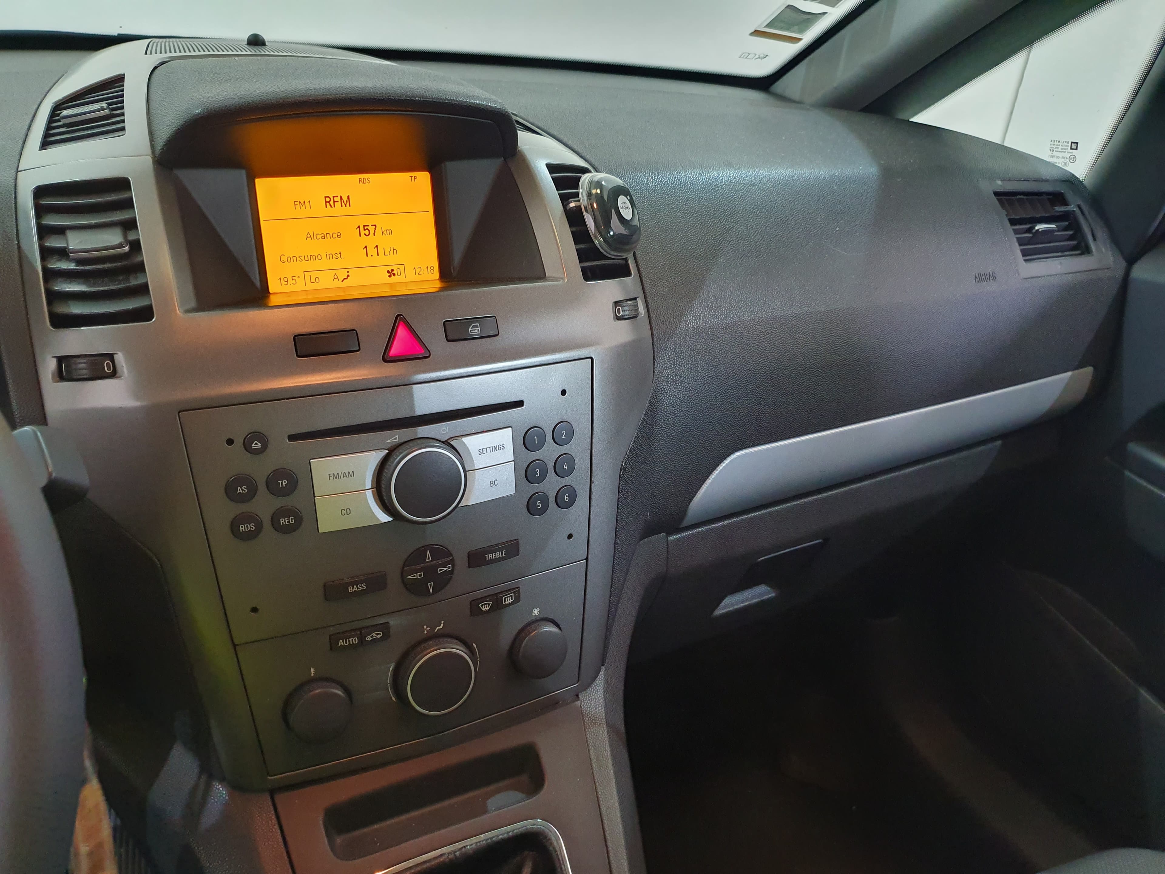 Opel Zafira · Ano 2006 — imagen 38
