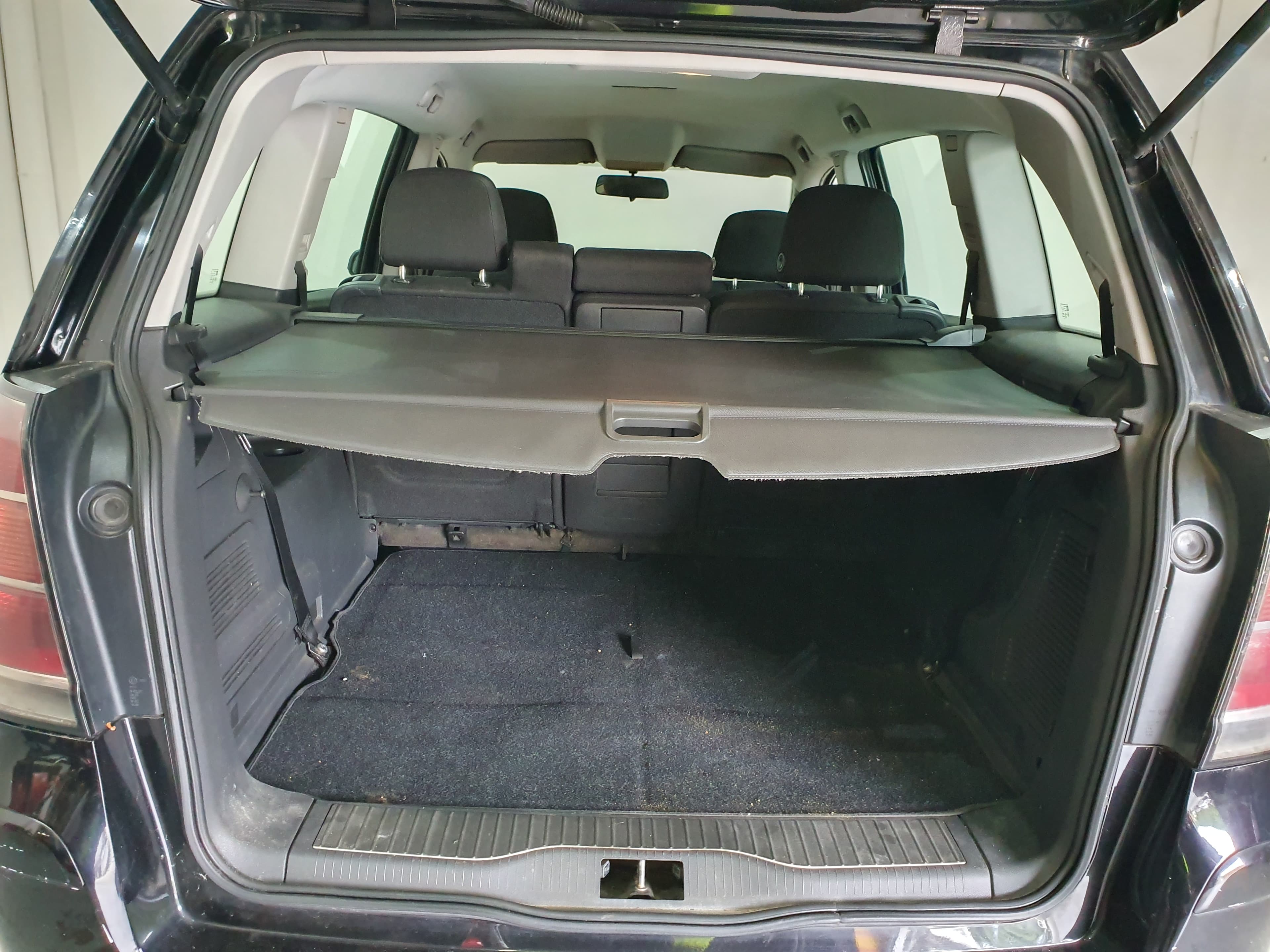 Opel Zafira · Ano 2006 — imagen 6